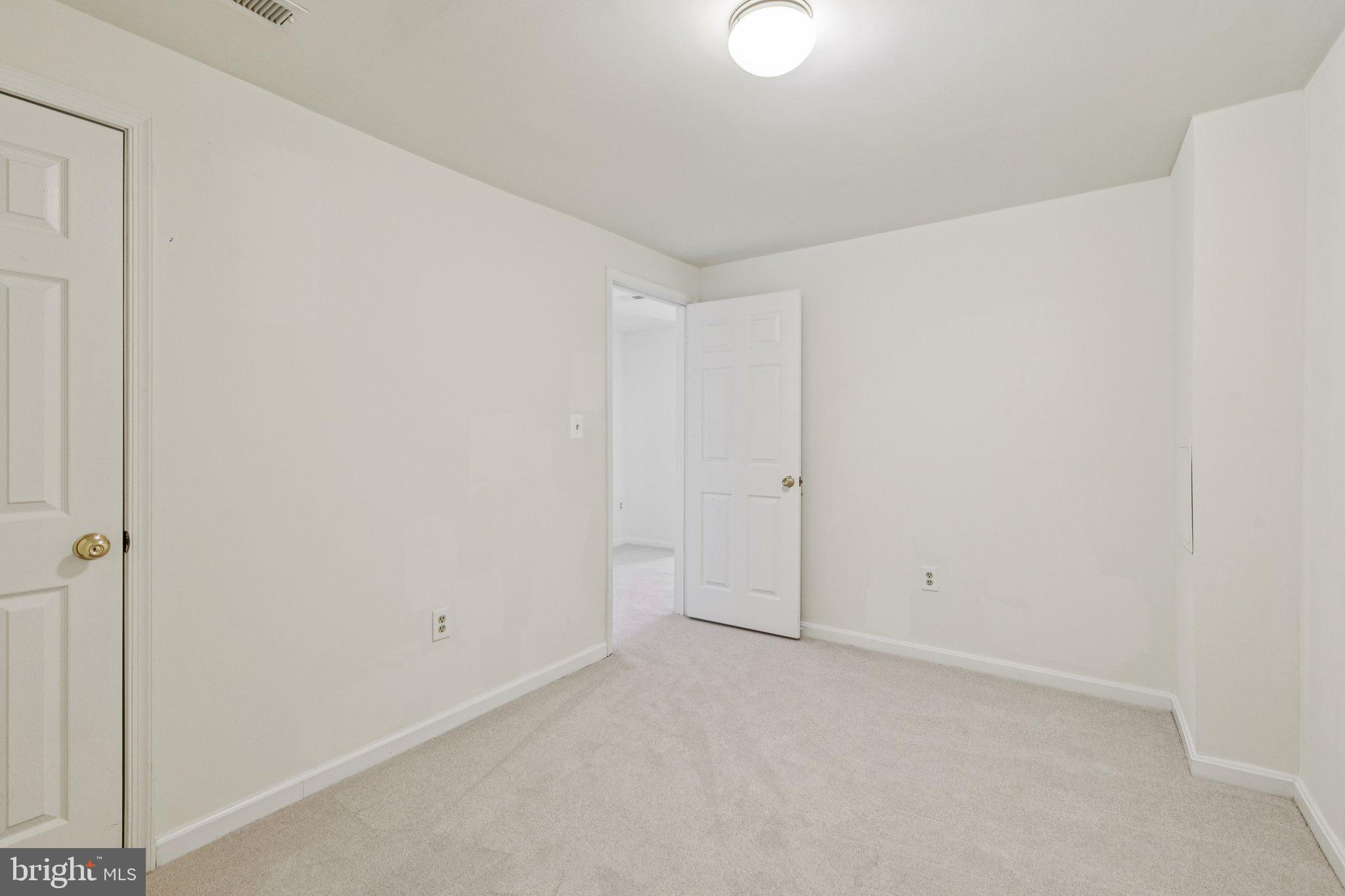 SOUTH LAKE AT MONTCLAIR - Residential