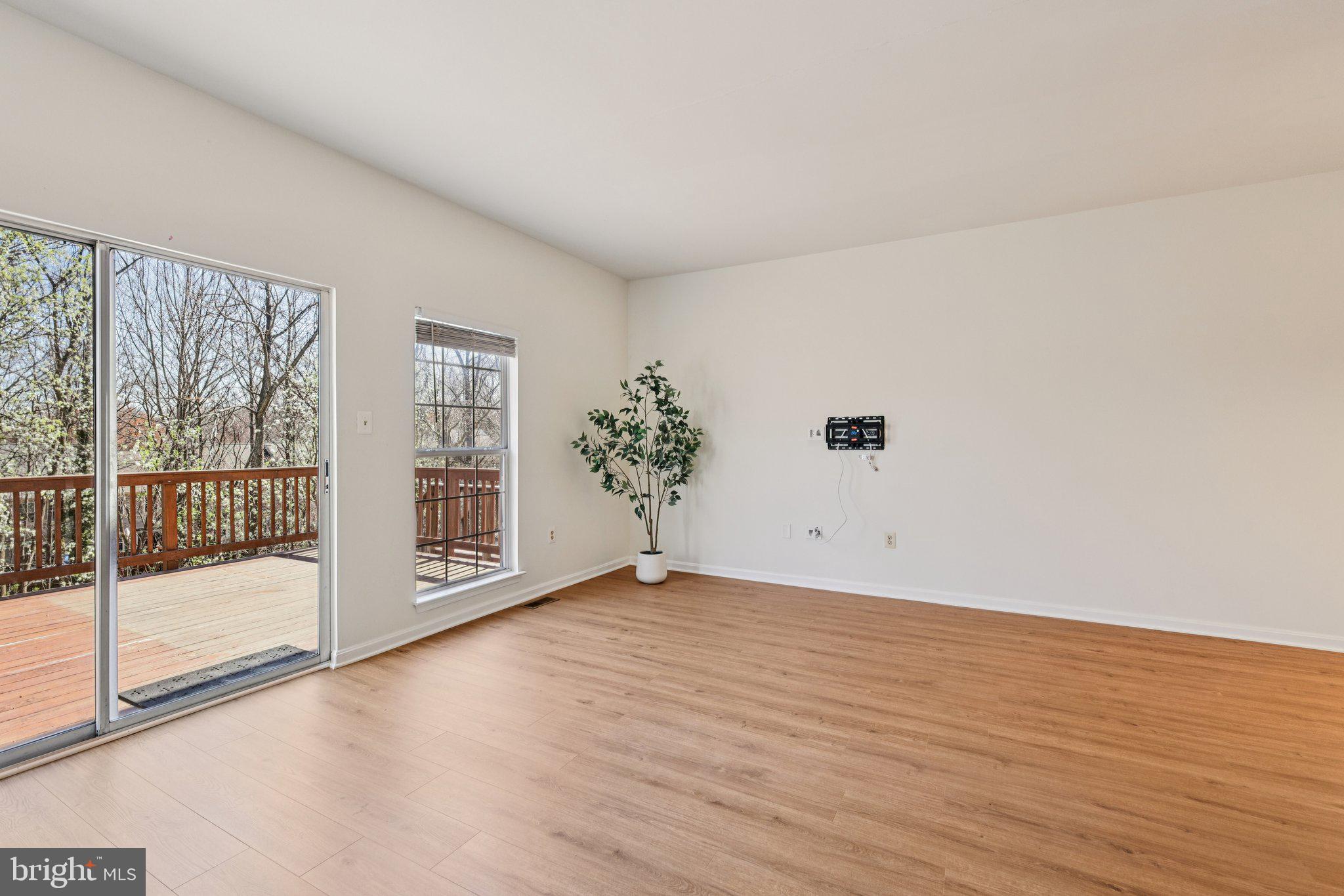 SOUTH LAKE AT MONTCLAIR - Residential