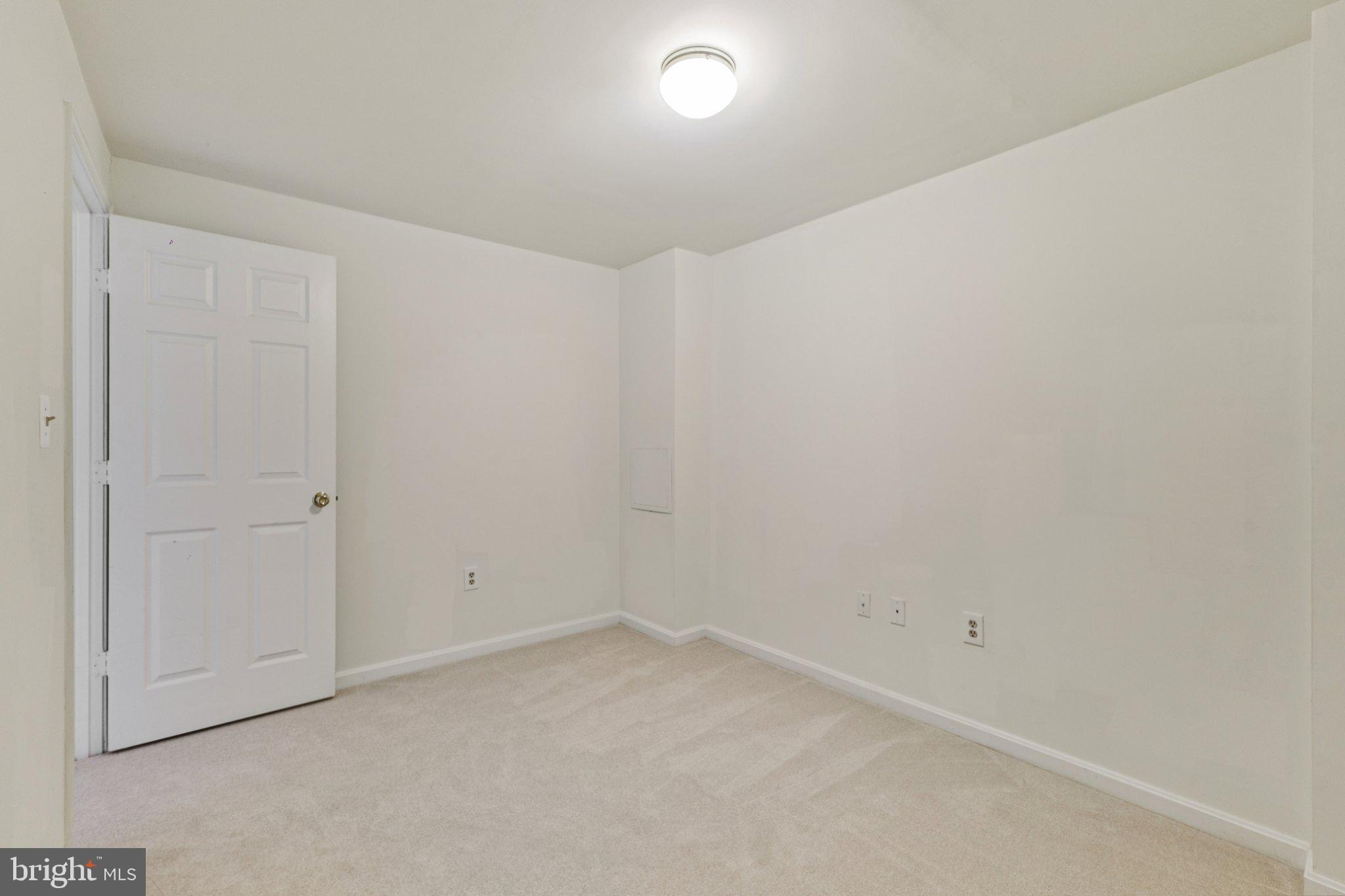 SOUTH LAKE AT MONTCLAIR - Residential