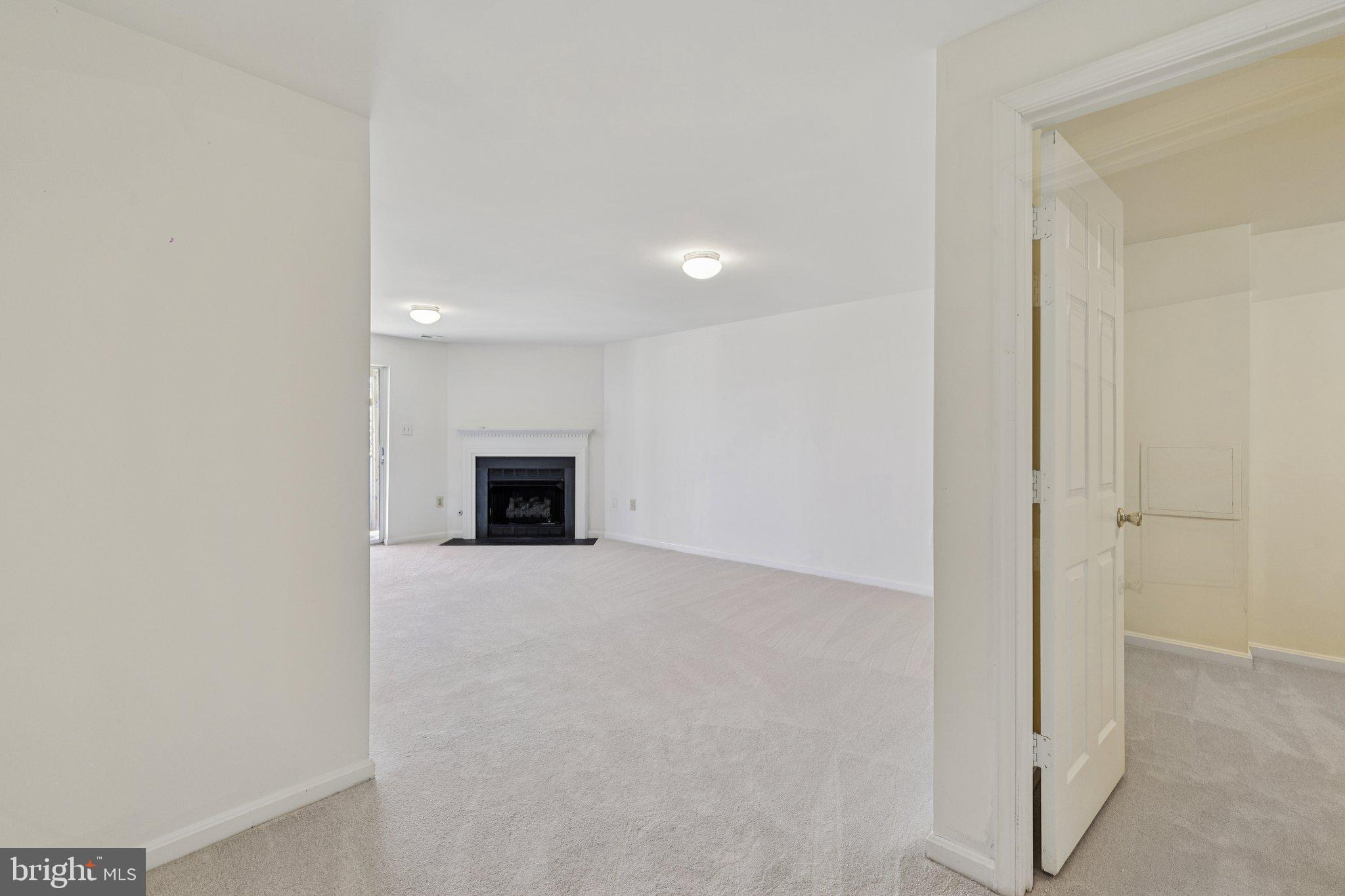 SOUTH LAKE AT MONTCLAIR - Residential