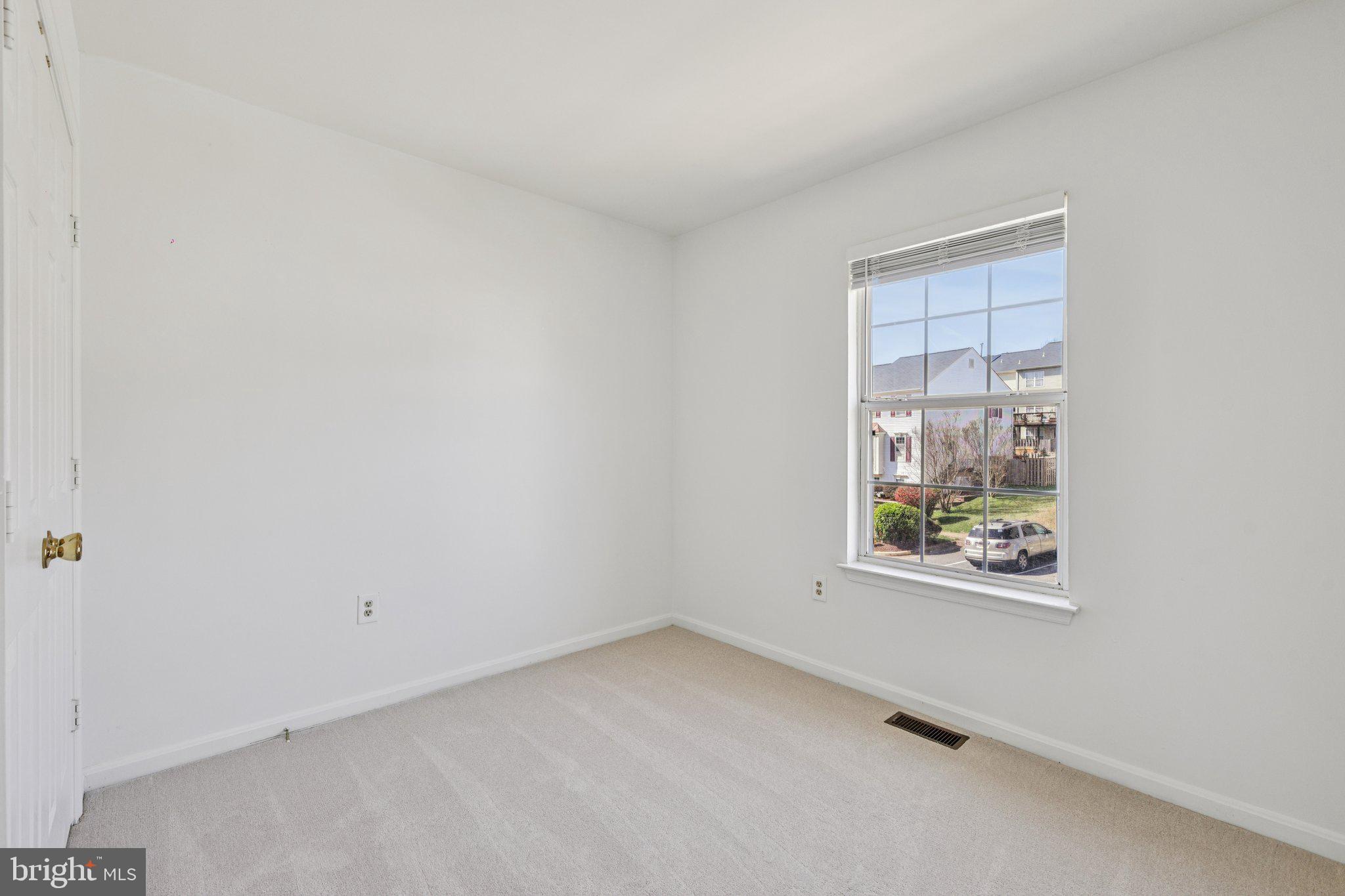 SOUTH LAKE AT MONTCLAIR - Residential