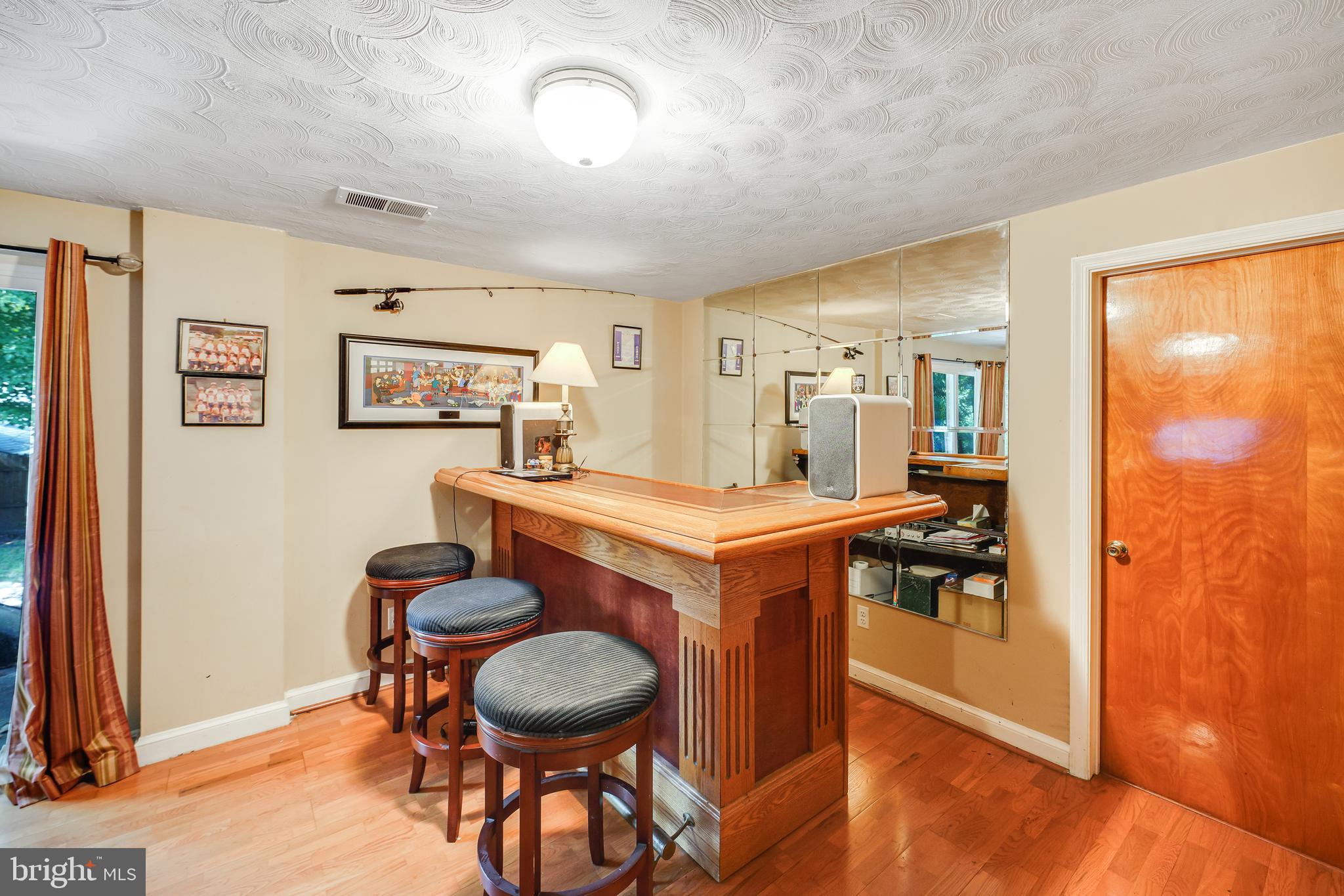 COLESVILLE MANOR - Residential