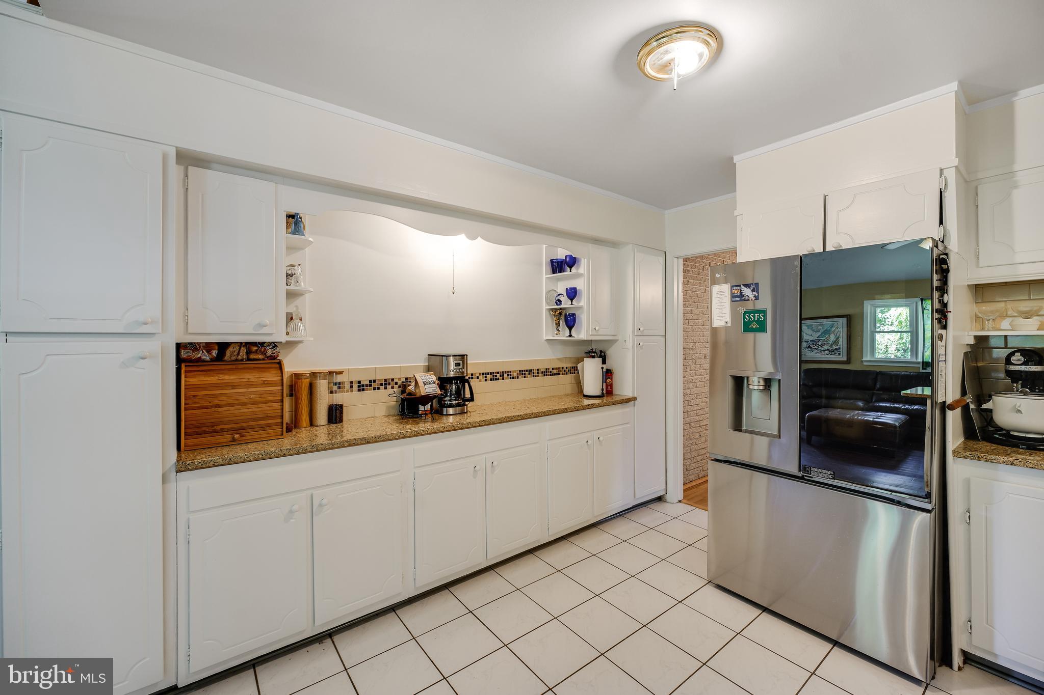 COLESVILLE MANOR - Residential