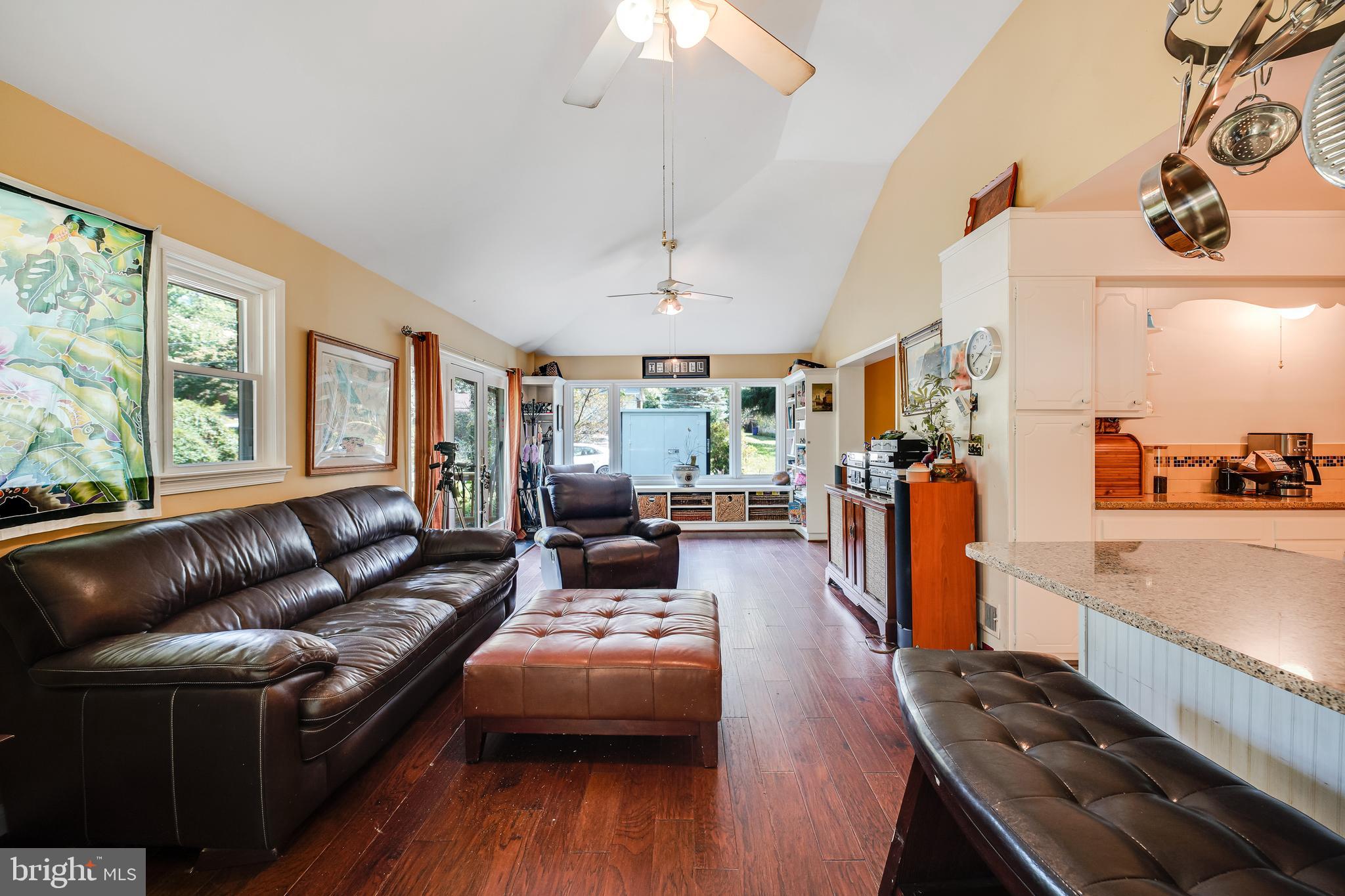 COLESVILLE MANOR - Residential