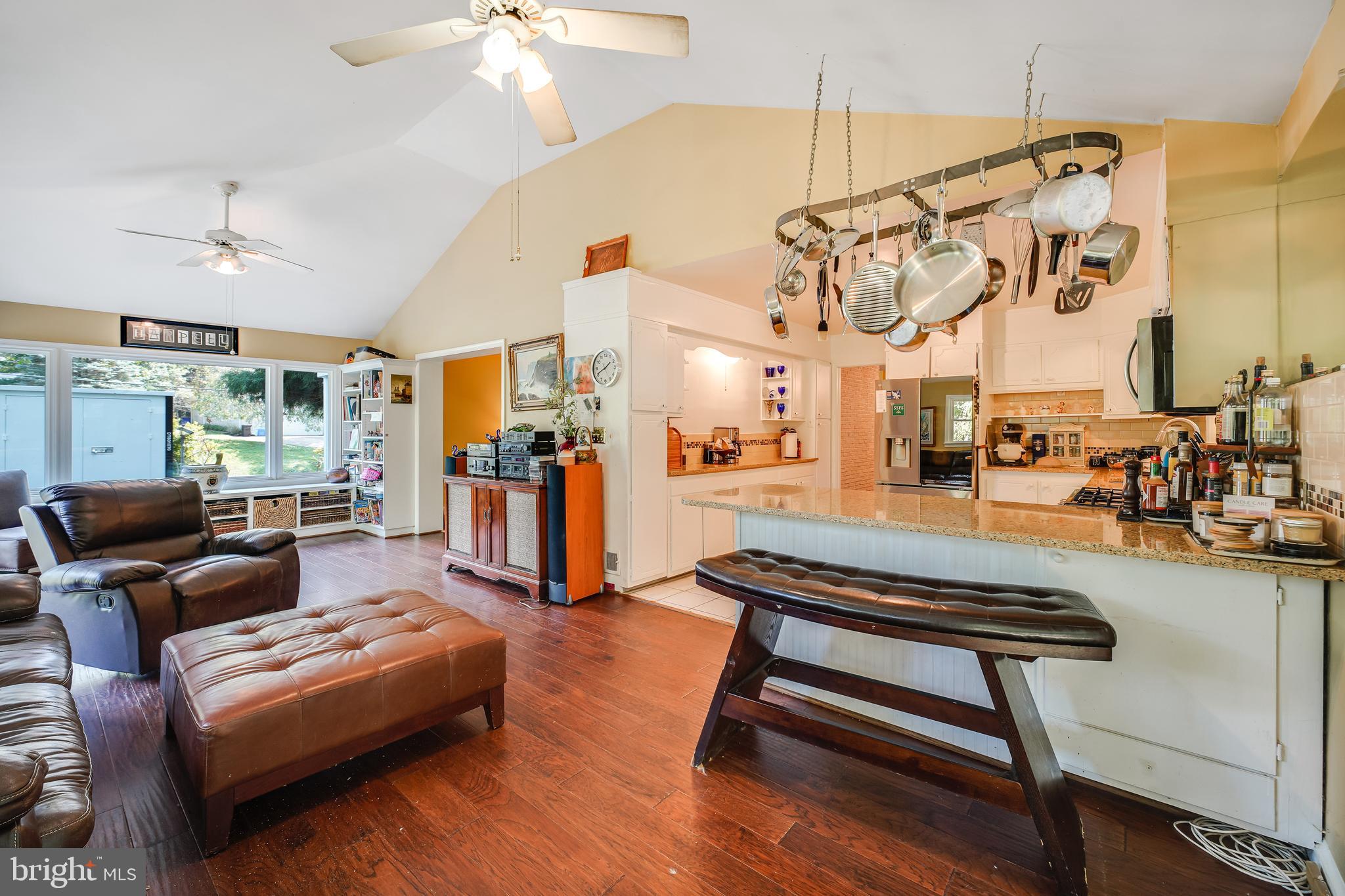 COLESVILLE MANOR - Residential