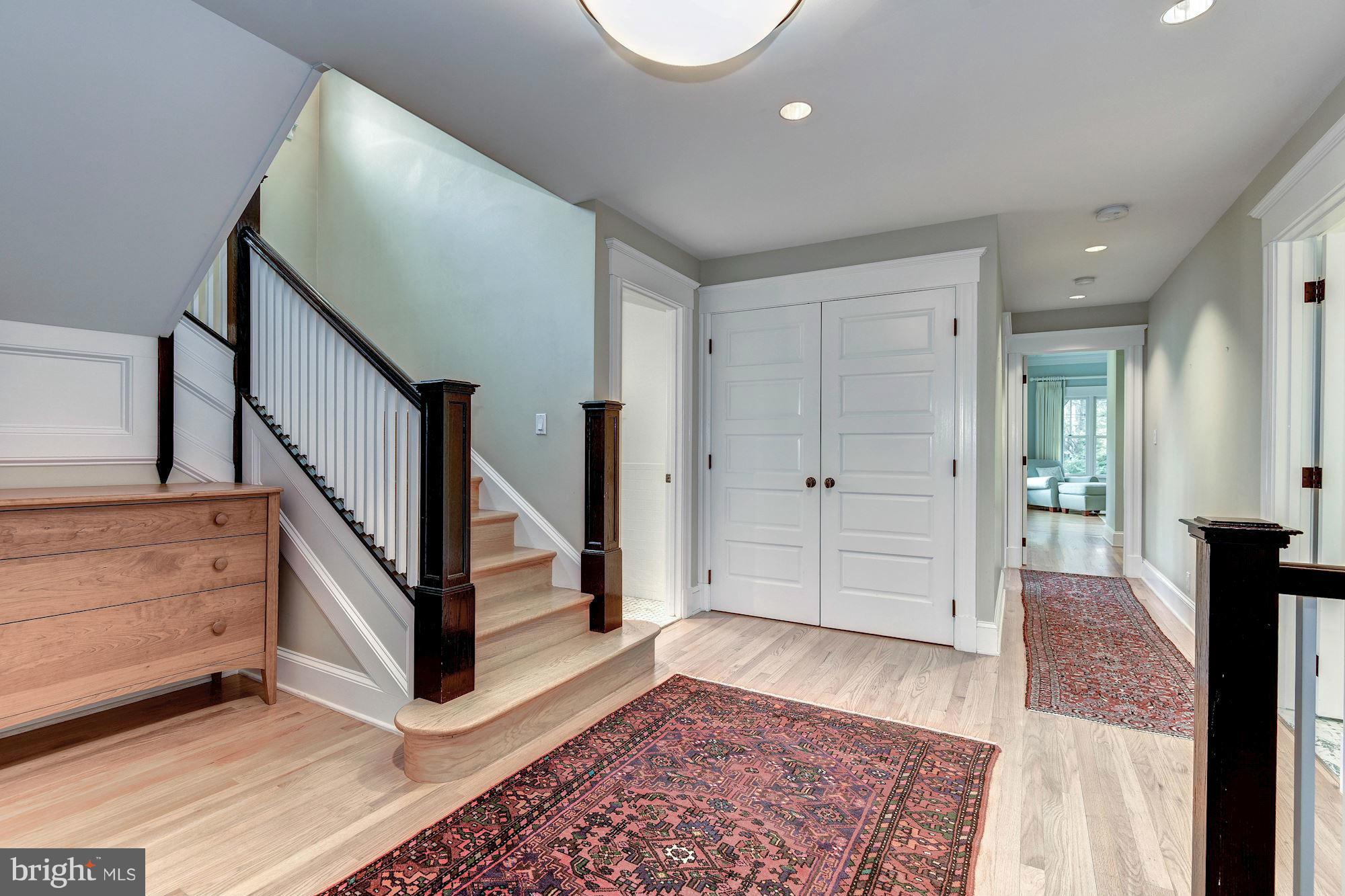 CHEVY CHASE - Residential