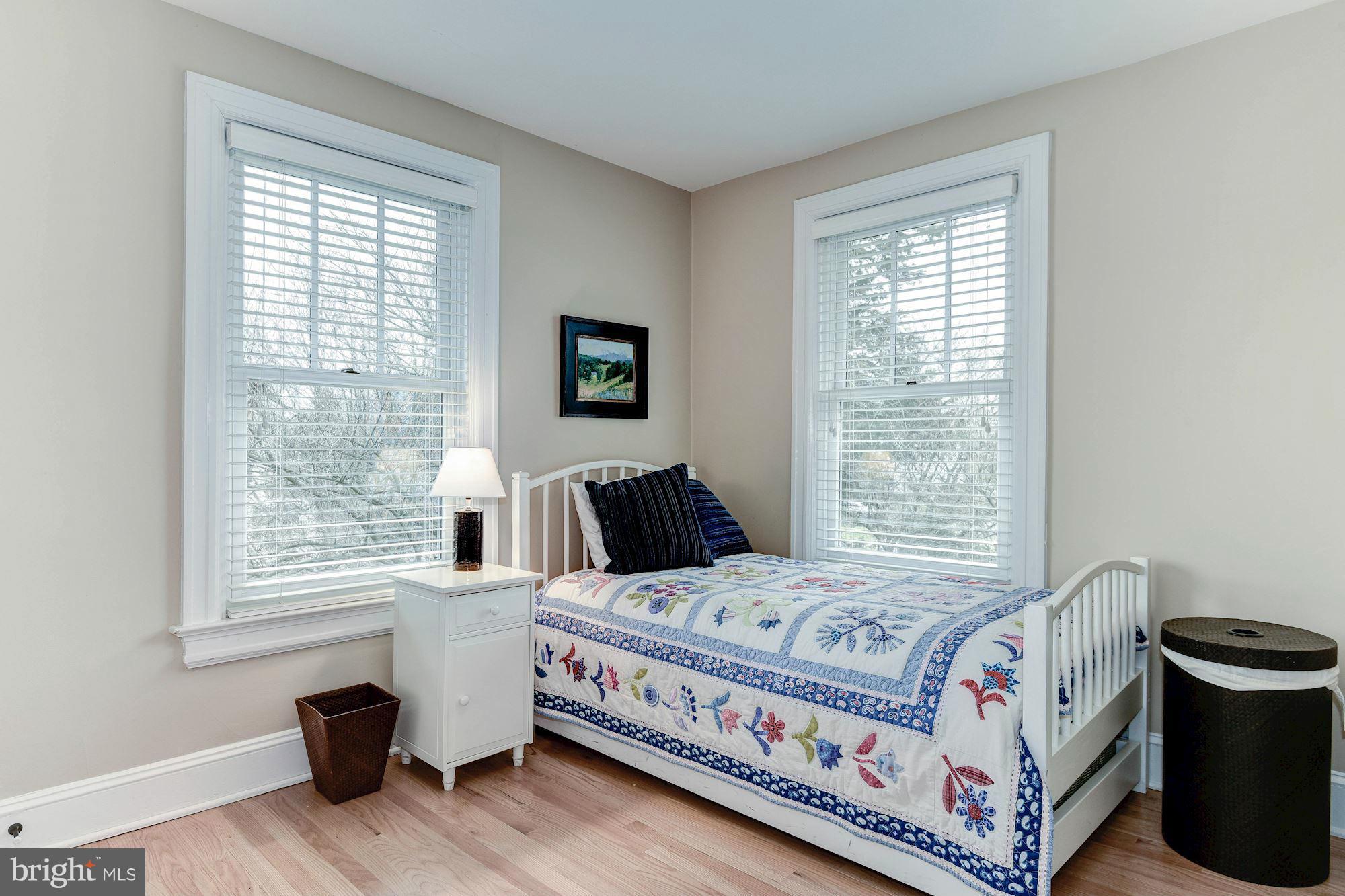 CHEVY CHASE - Residential