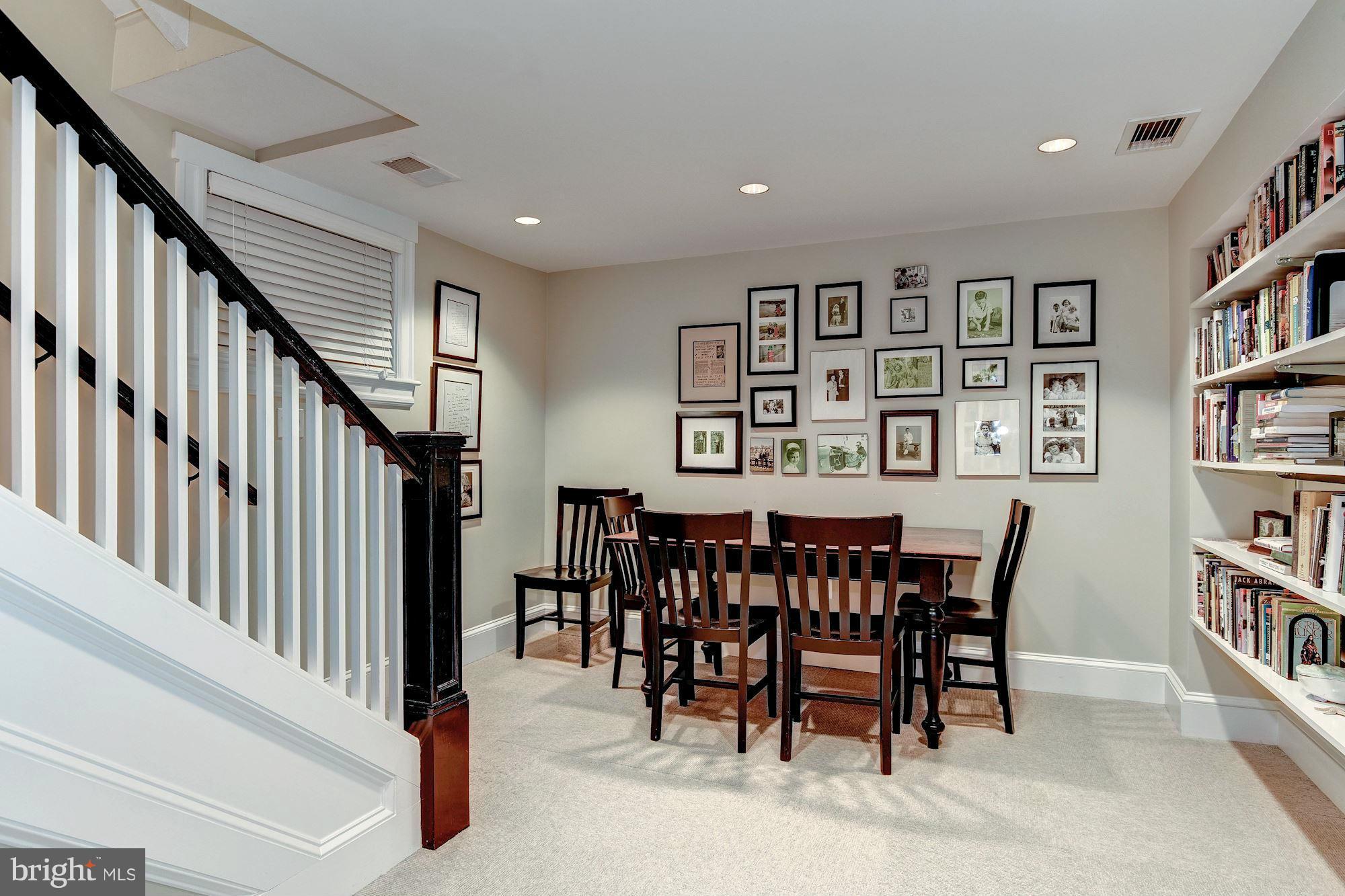 CHEVY CHASE - Residential