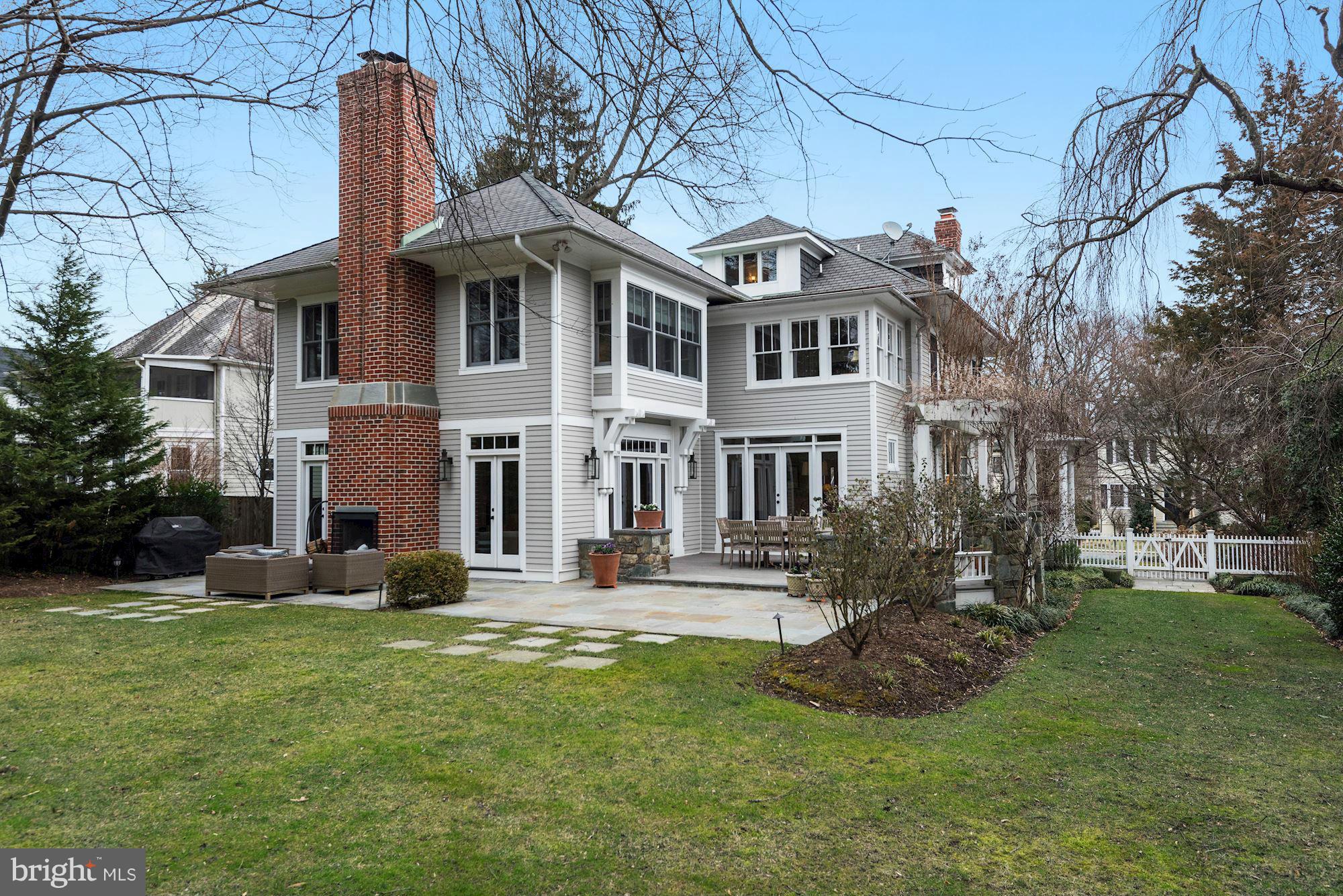 CHEVY CHASE - Residential