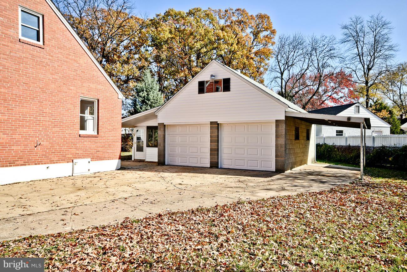 OLE LONGFIELD - Residential