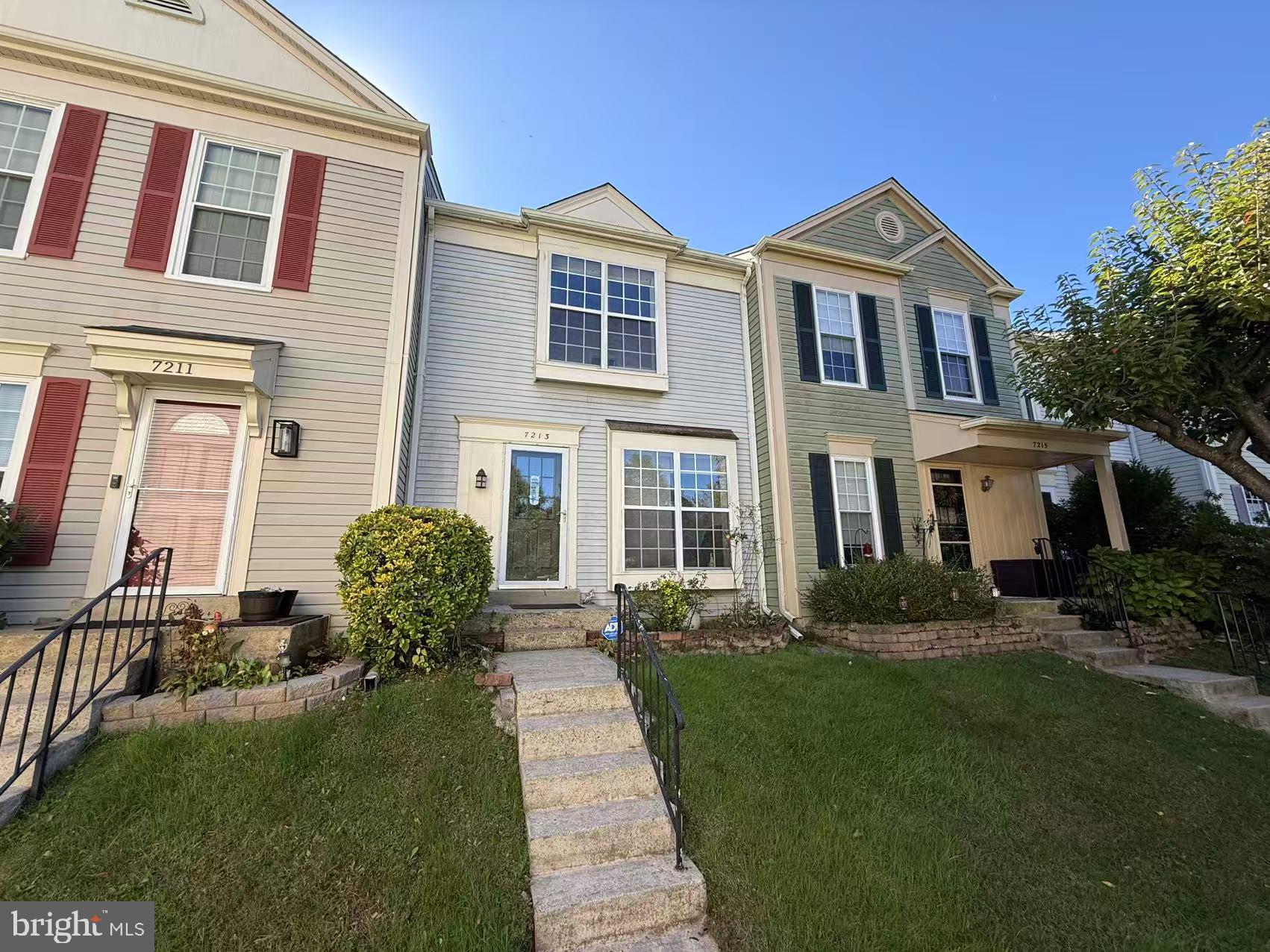 GROVE AT HUNTLEY MEADOWS - Residential Lease