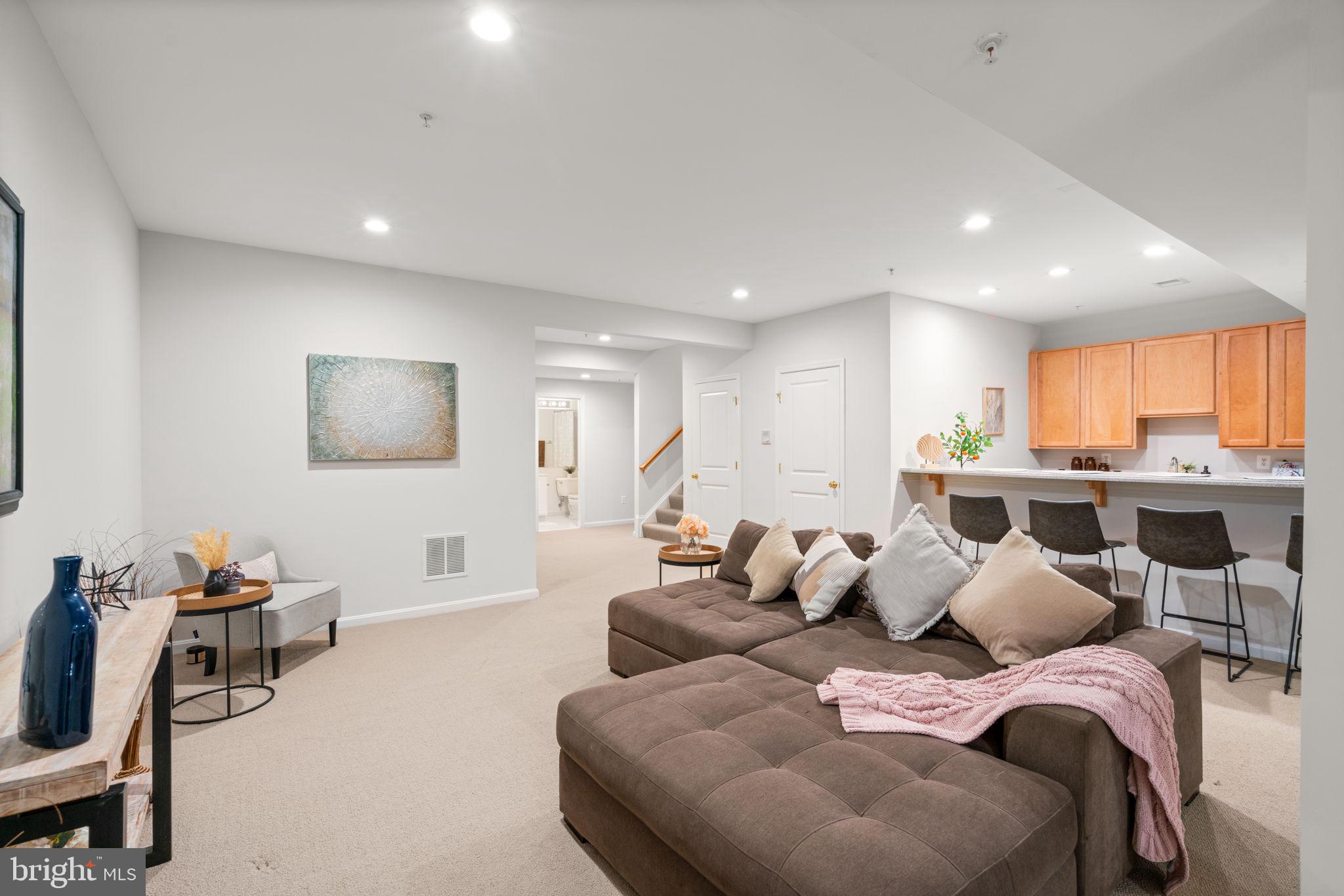 MAPLE LAWN FARMS - Residential