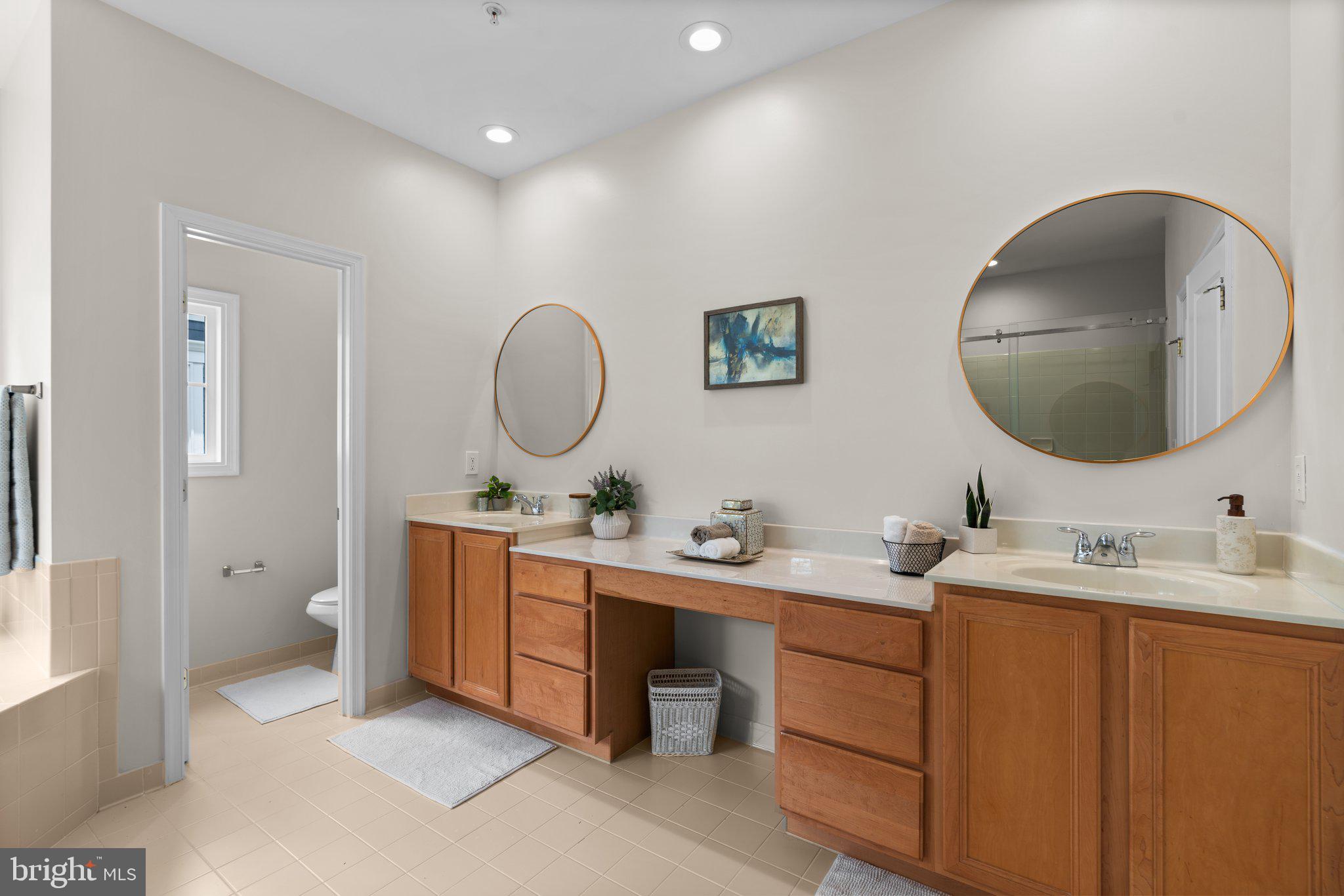 MAPLE LAWN FARMS - Residential