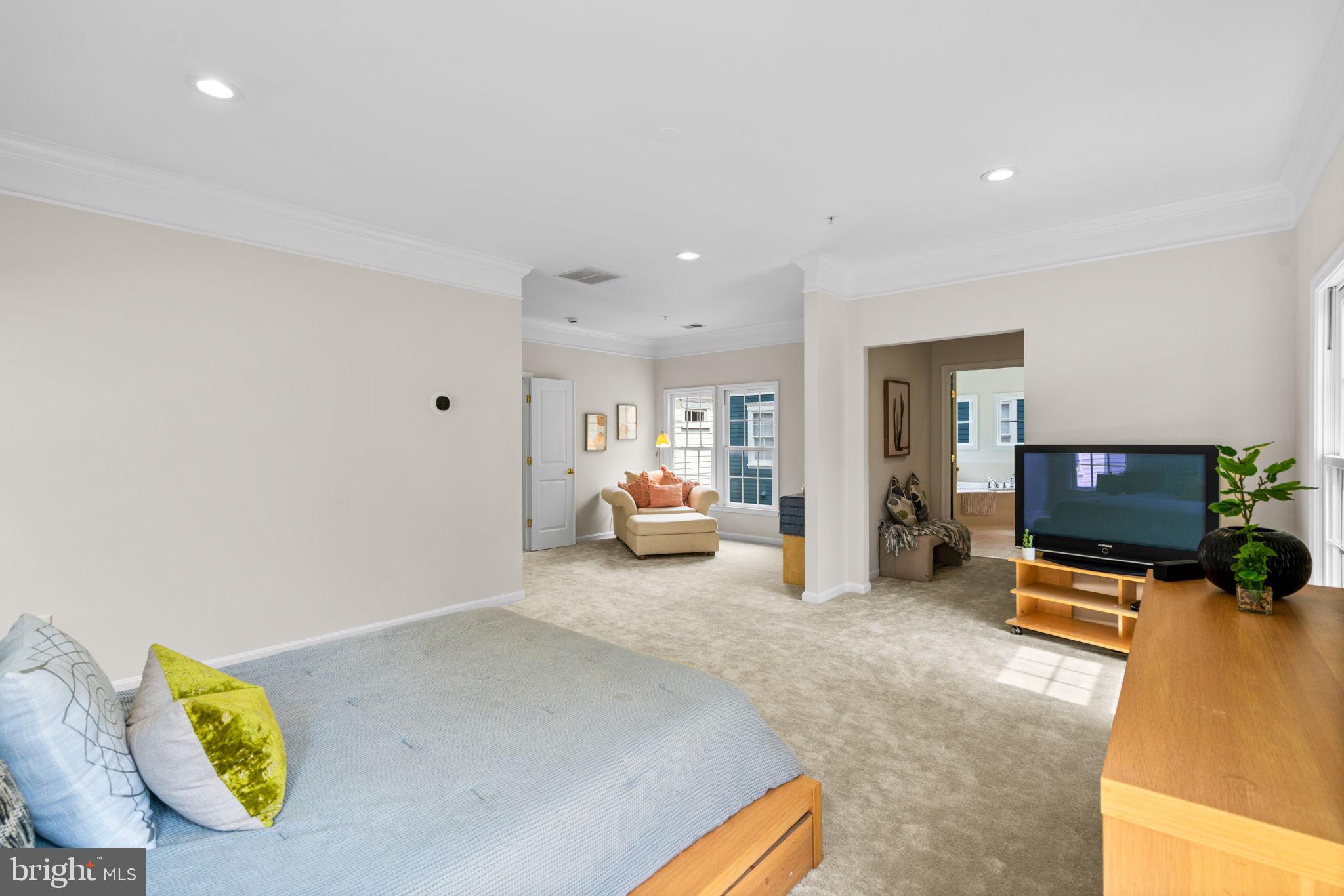 MAPLE LAWN FARMS - Residential