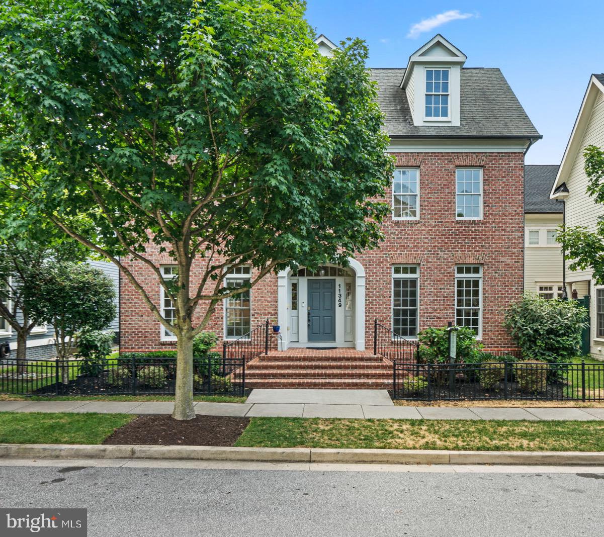 MAPLE LAWN FARMS - Residential