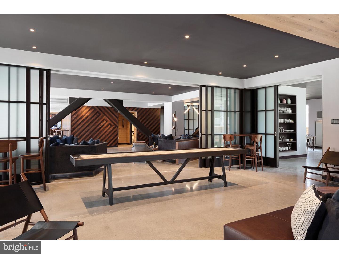 CENTER CITY - Residential Lease