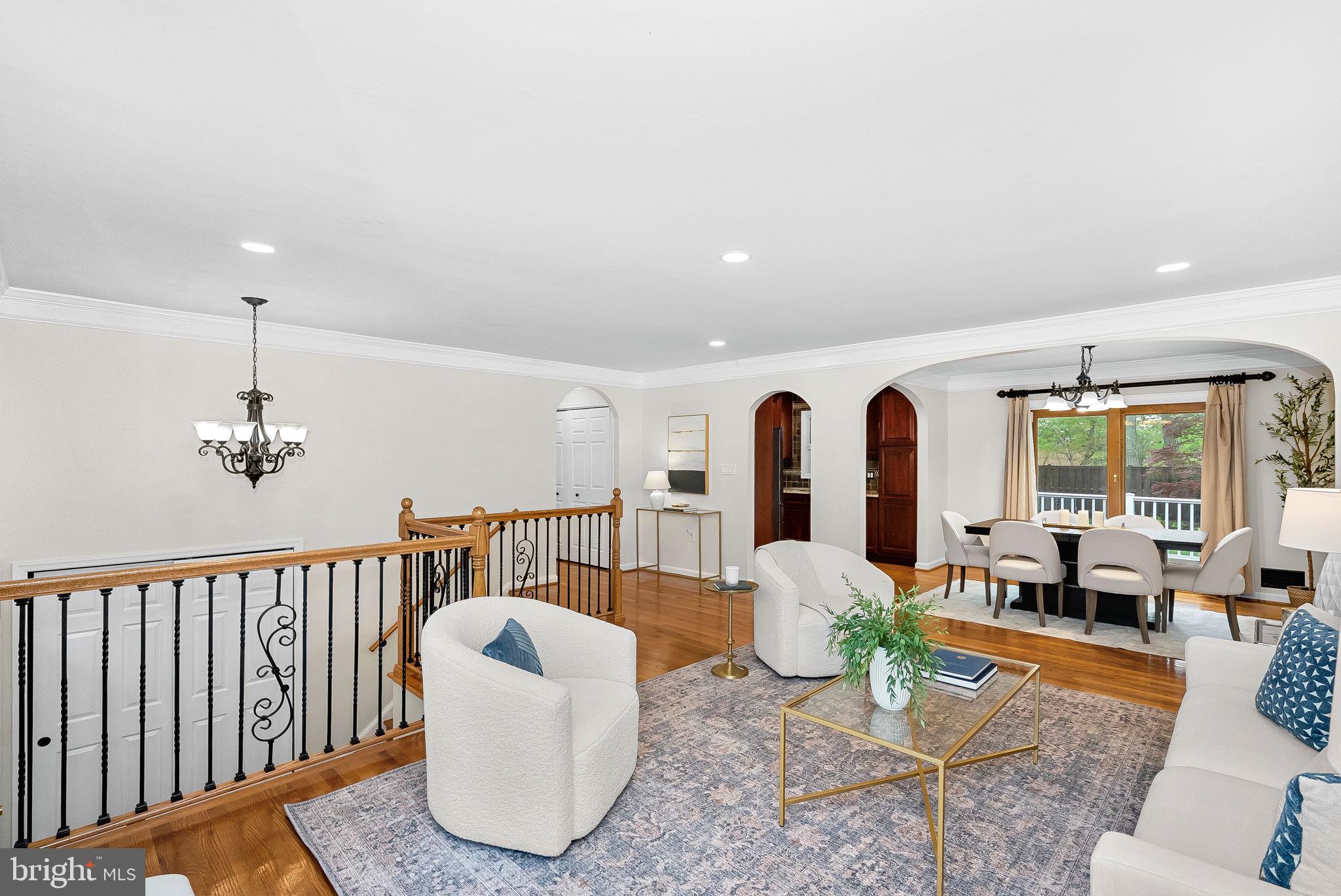 RESTON - Residential