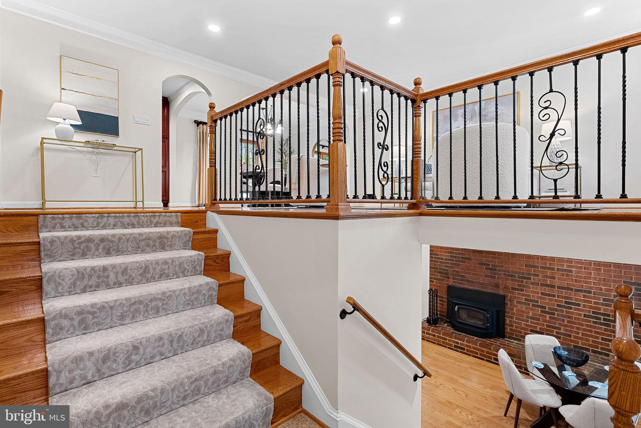 RESTON - Residential