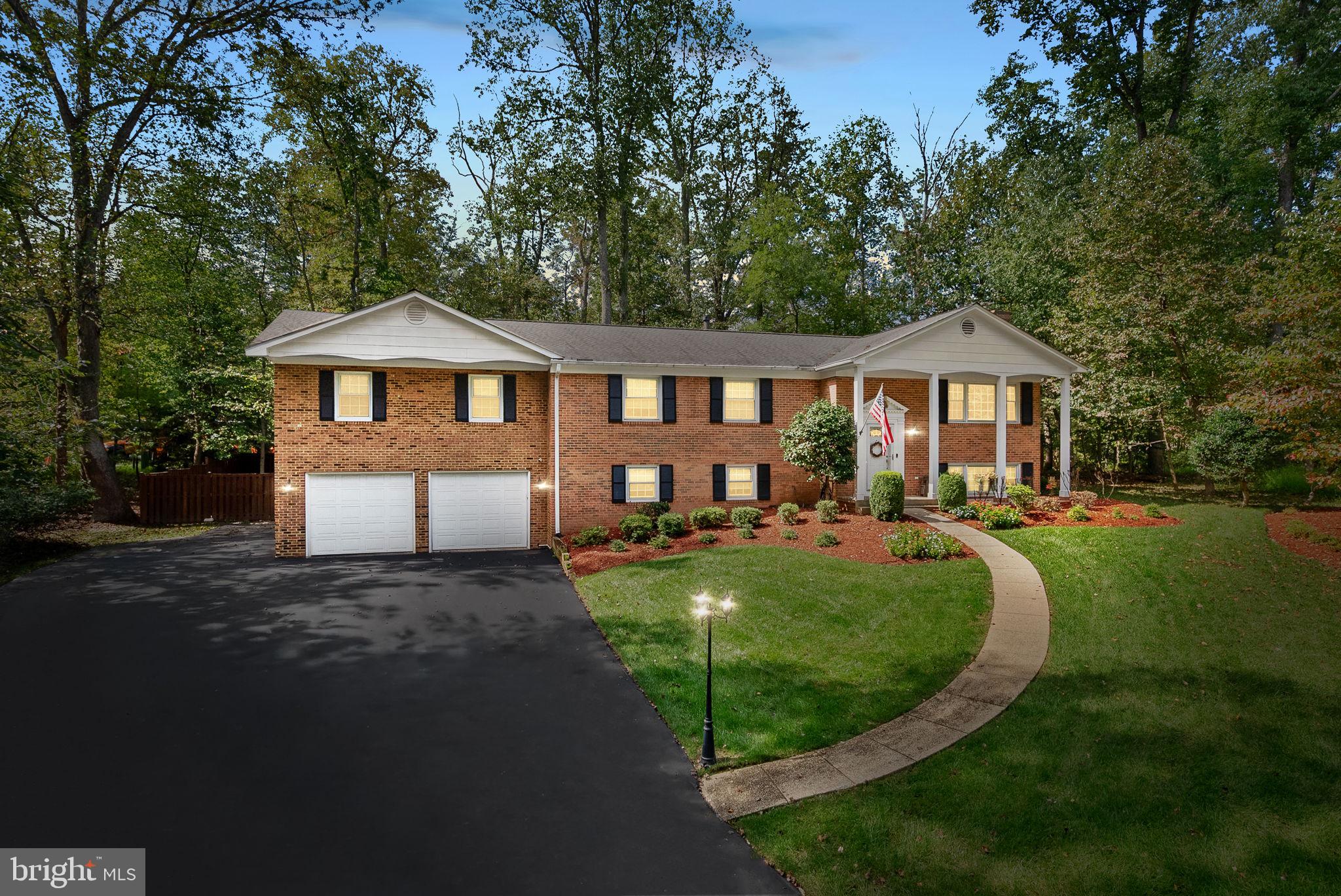 RESTON - Residential