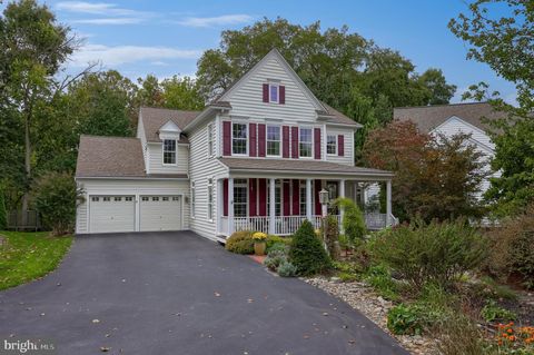 6 THICKET LANE LANCASTER PA 17602