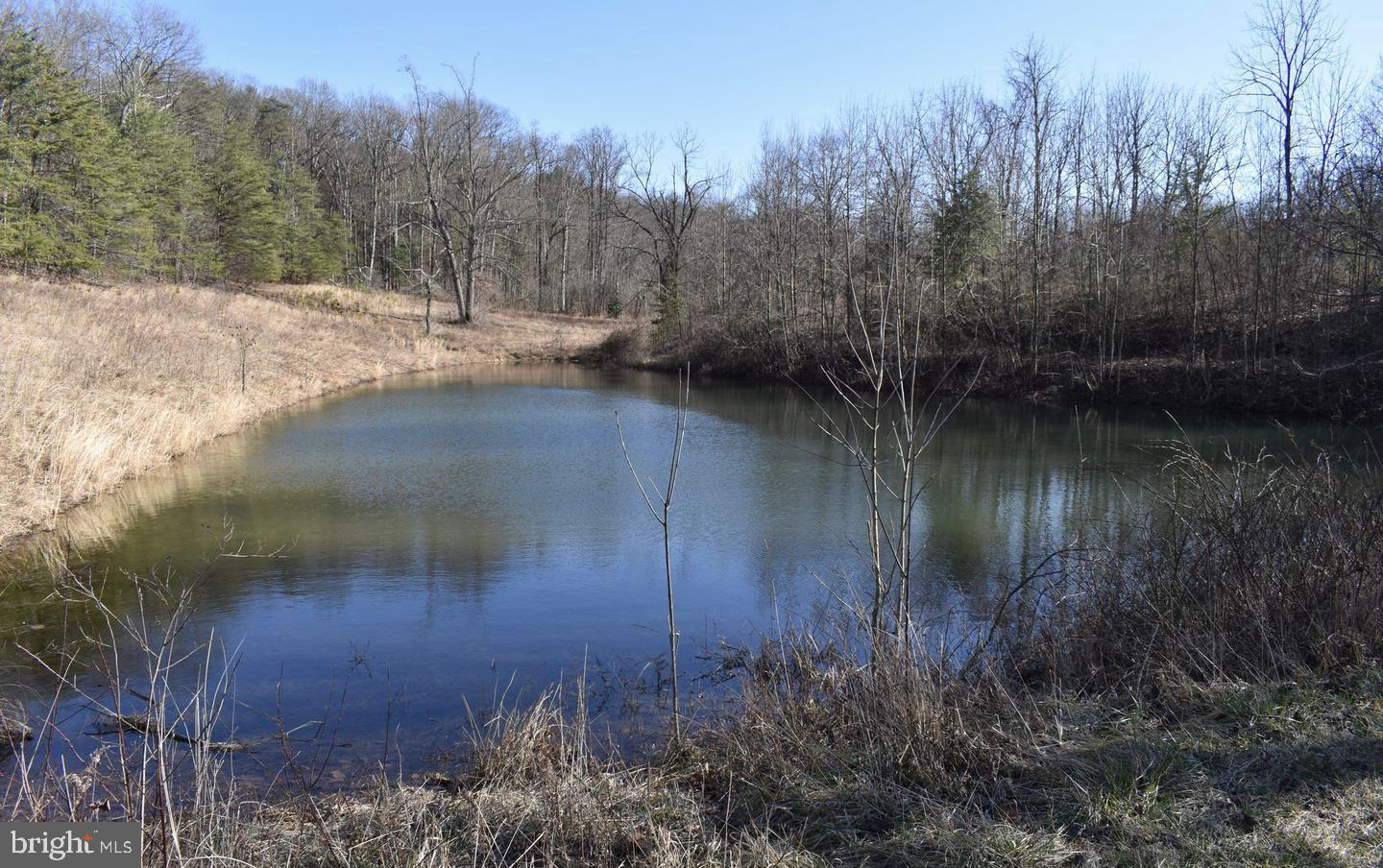 Photo 1 of 11 — 139 YOSEMITE LANE, HEDGESVILLE, WV 25427