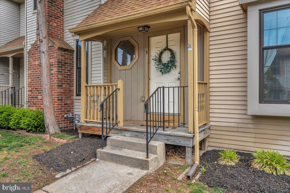 3 MERLOT COURT 3