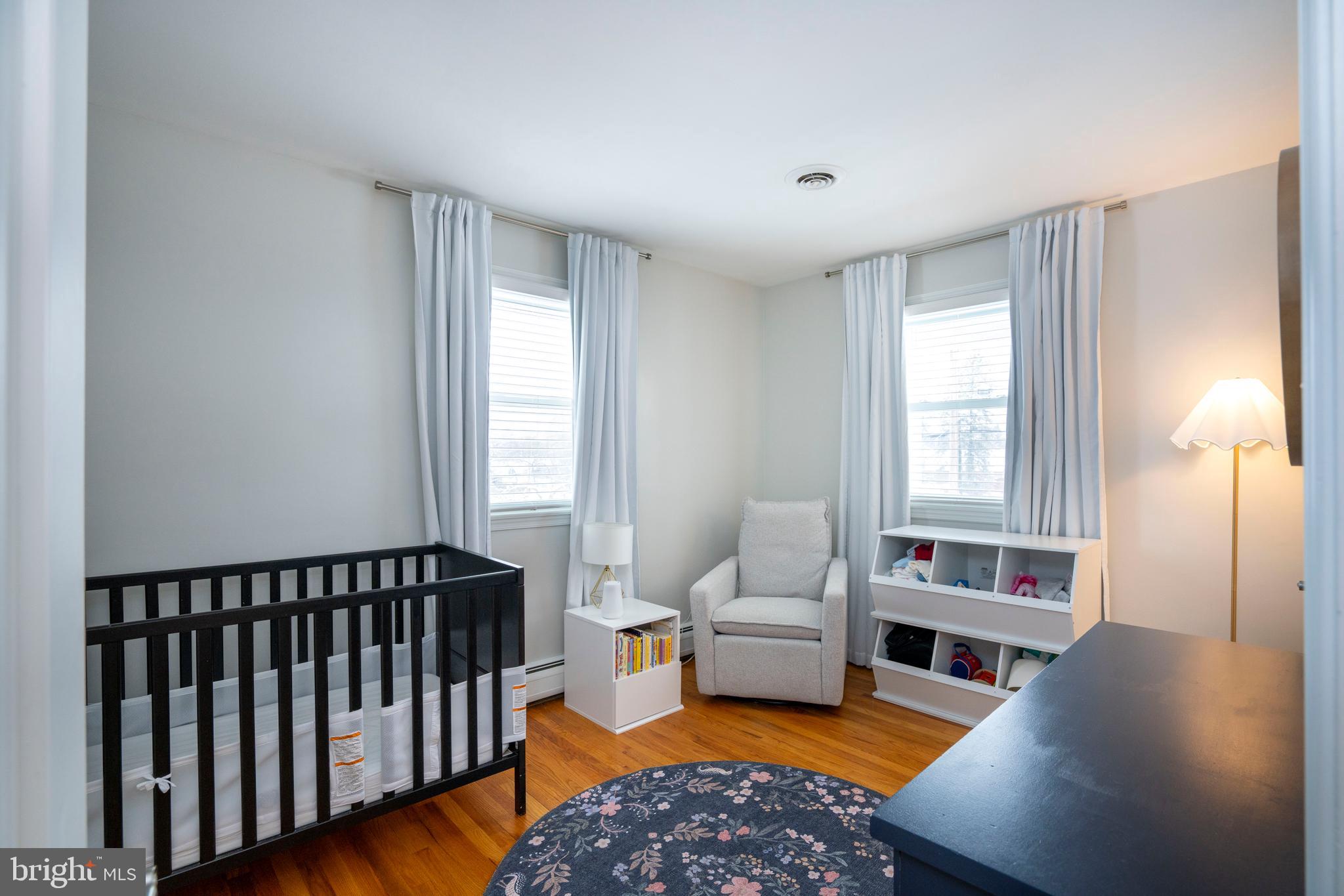 GLENVIEW - Residential