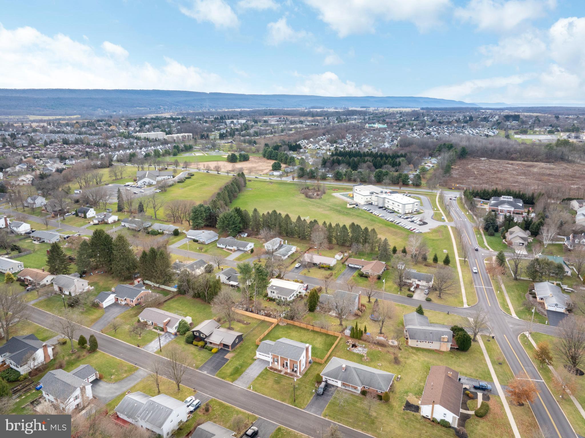 GLENVIEW - Residential