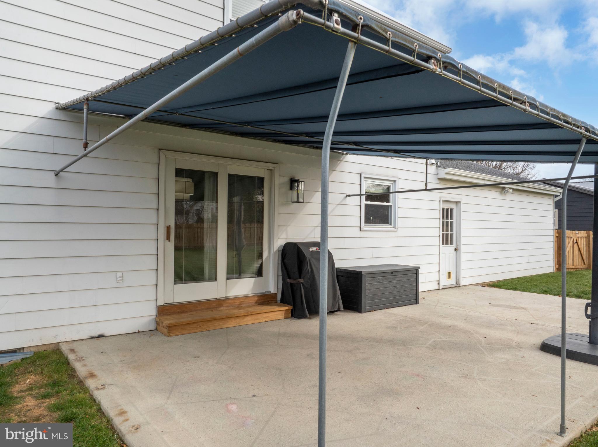 GLENVIEW - Residential