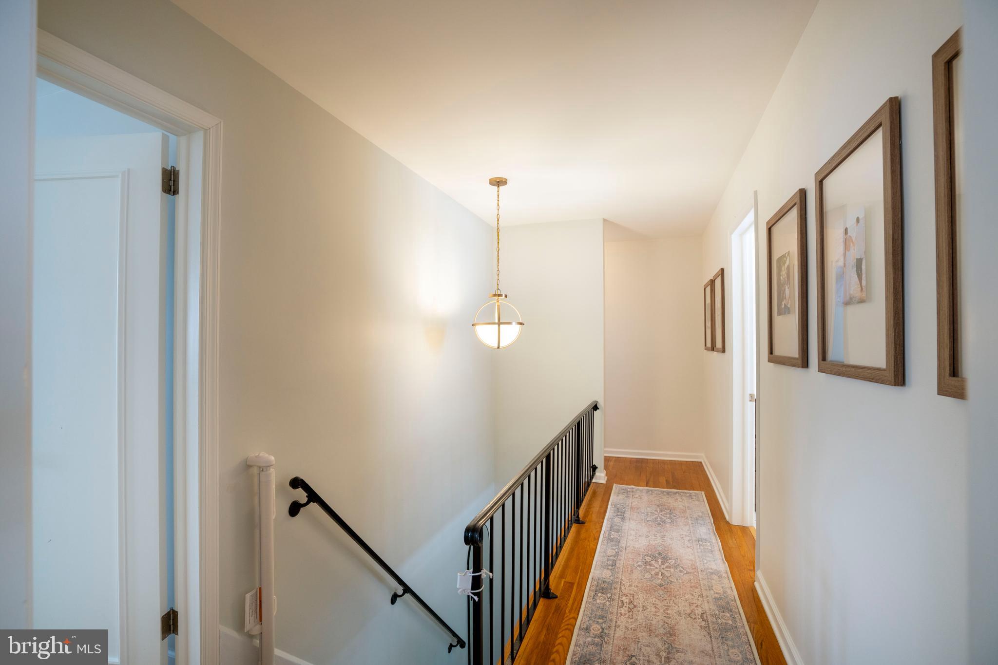 GLENVIEW - Residential