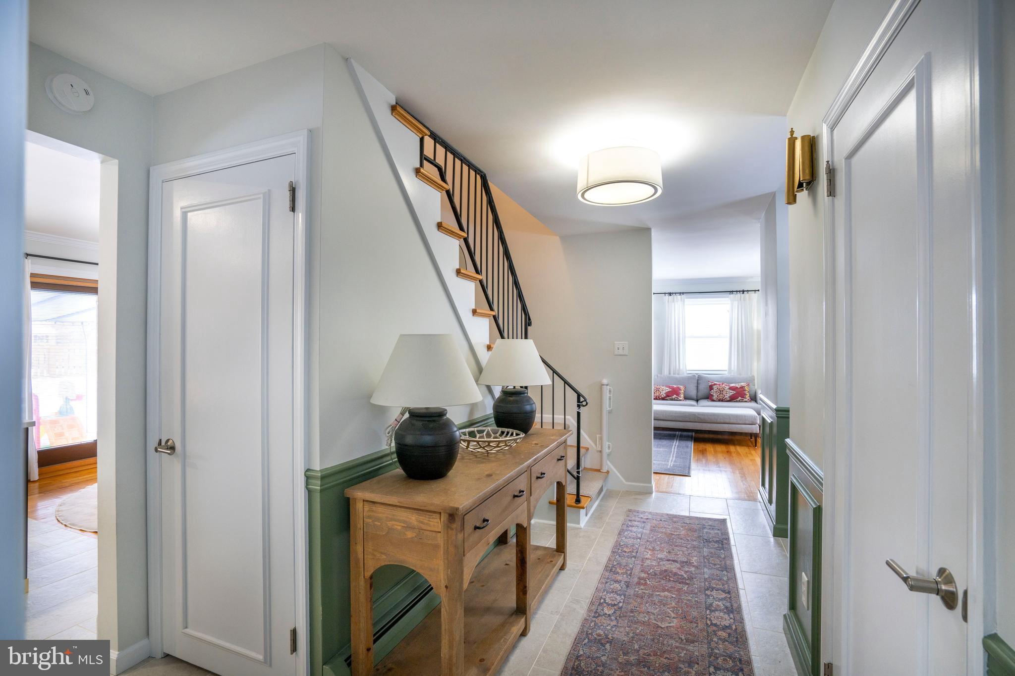 GLENVIEW - Residential