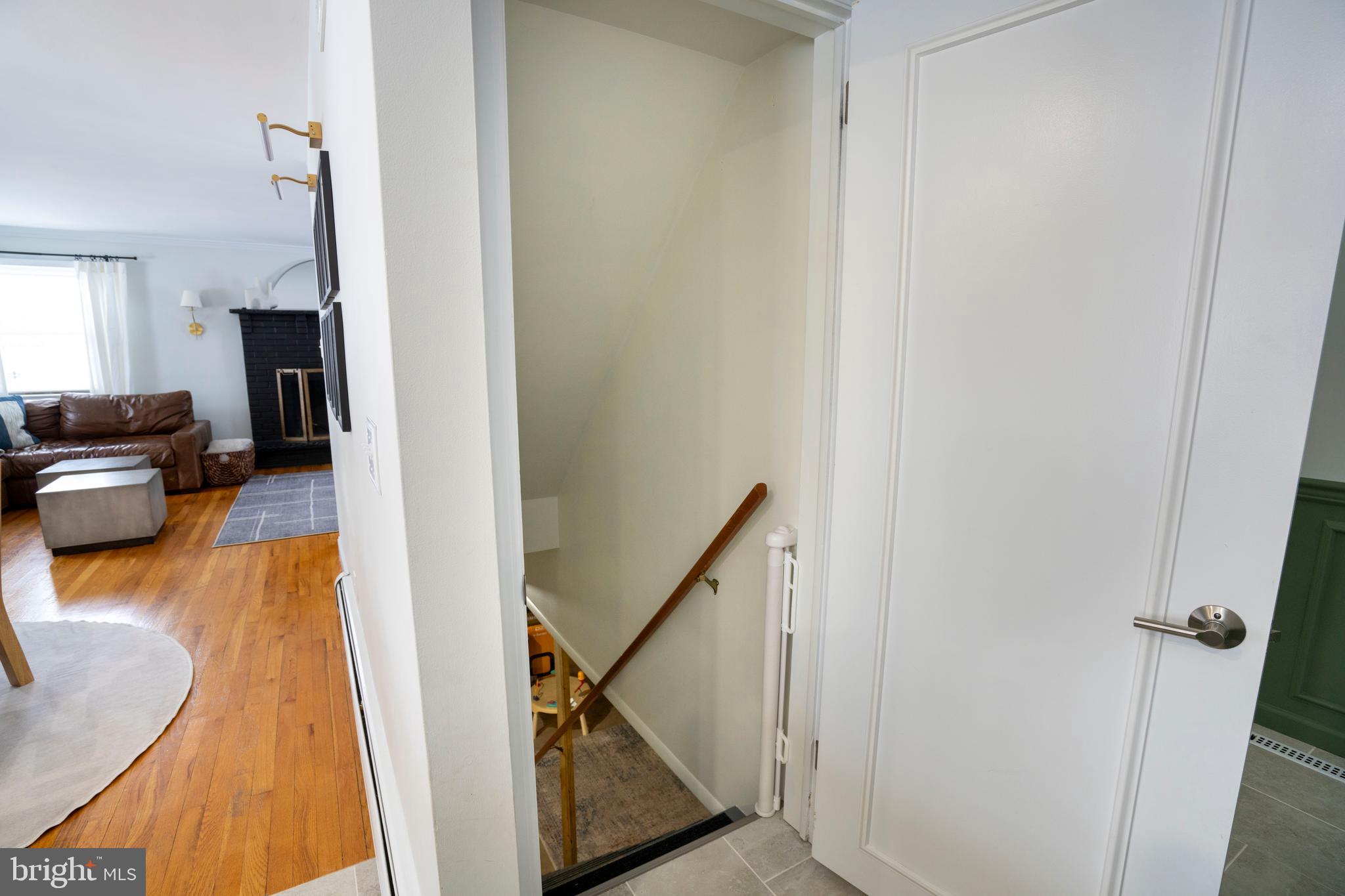 GLENVIEW - Residential