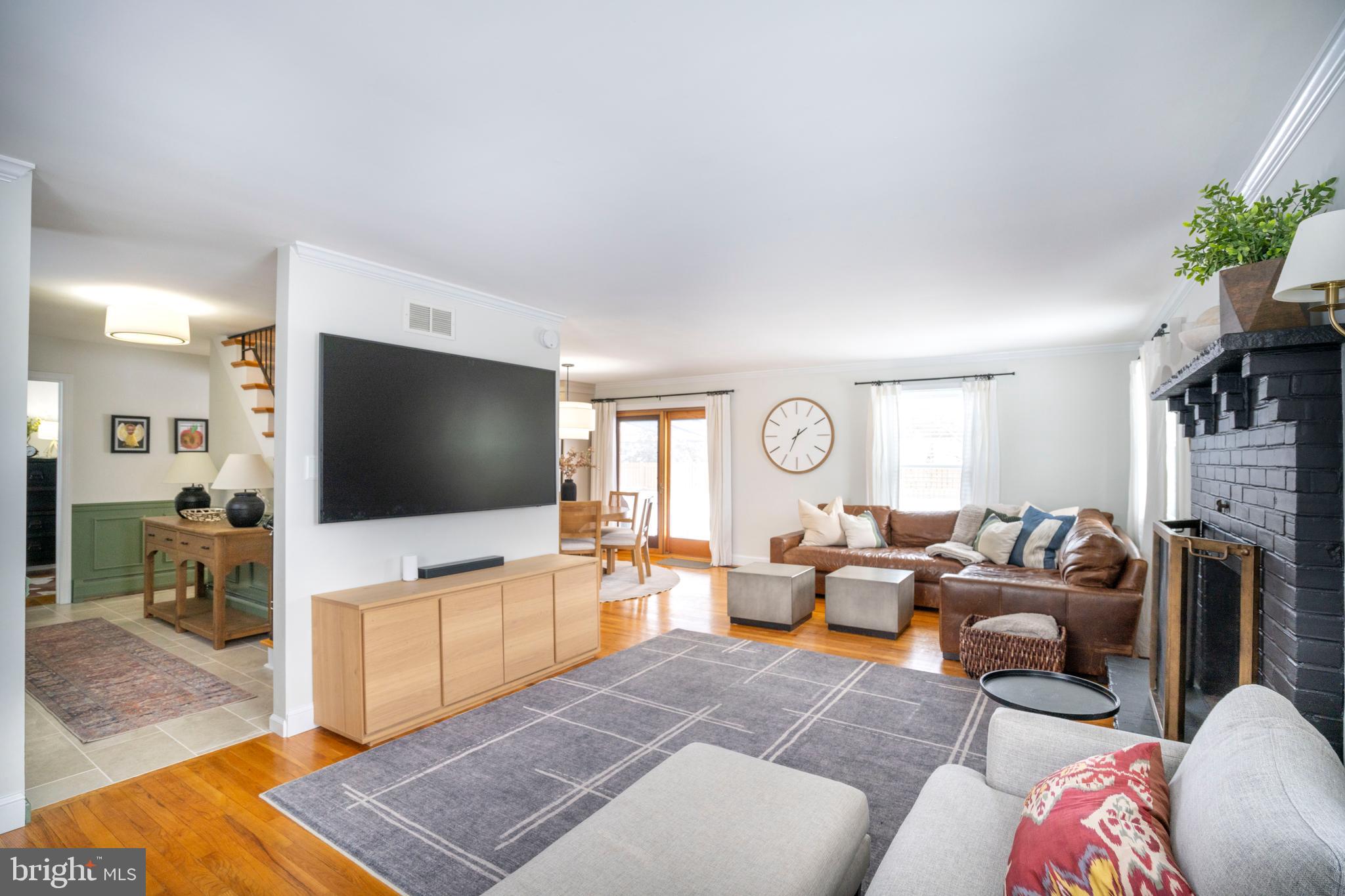 GLENVIEW - Residential