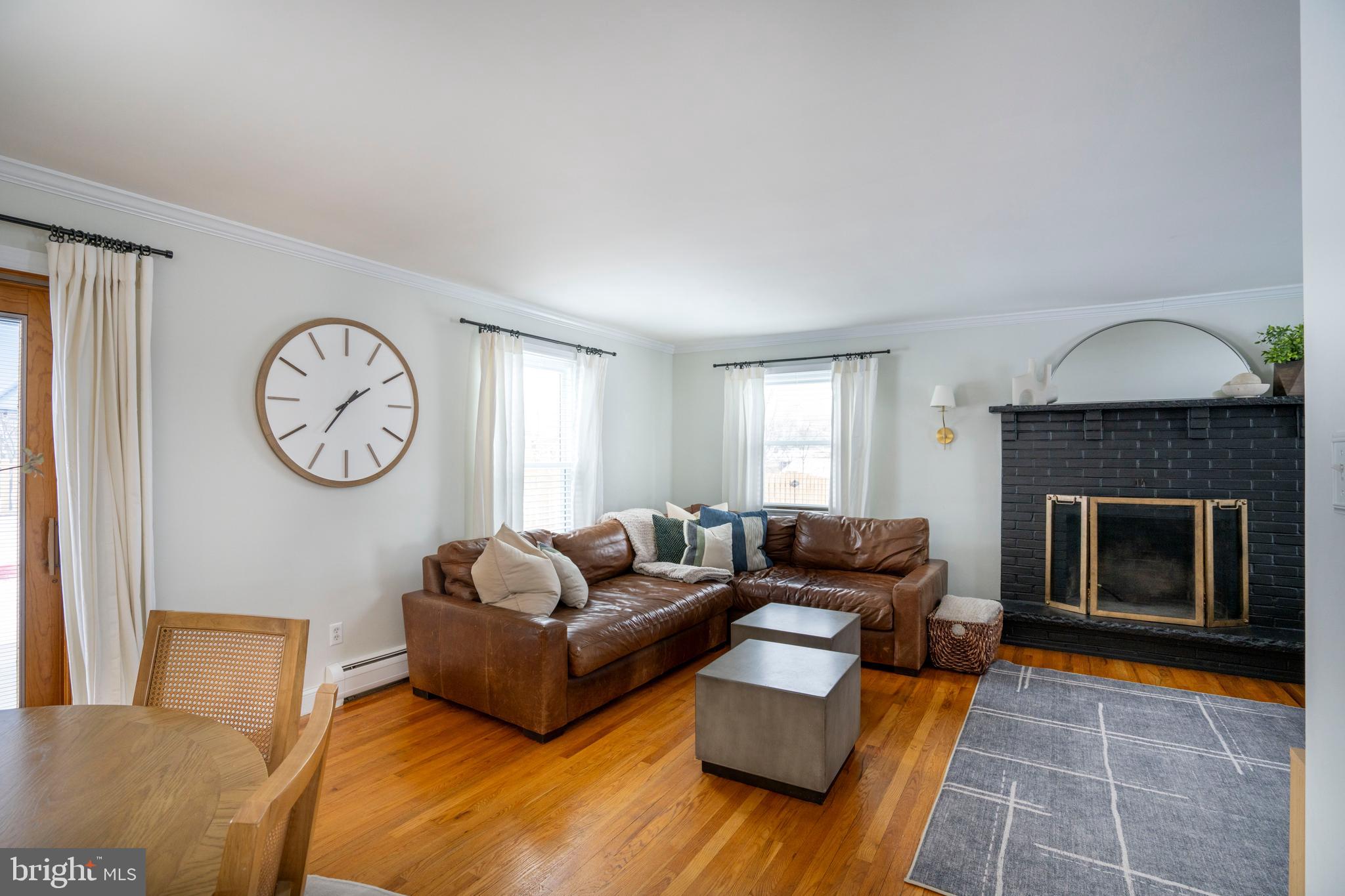 GLENVIEW - Residential