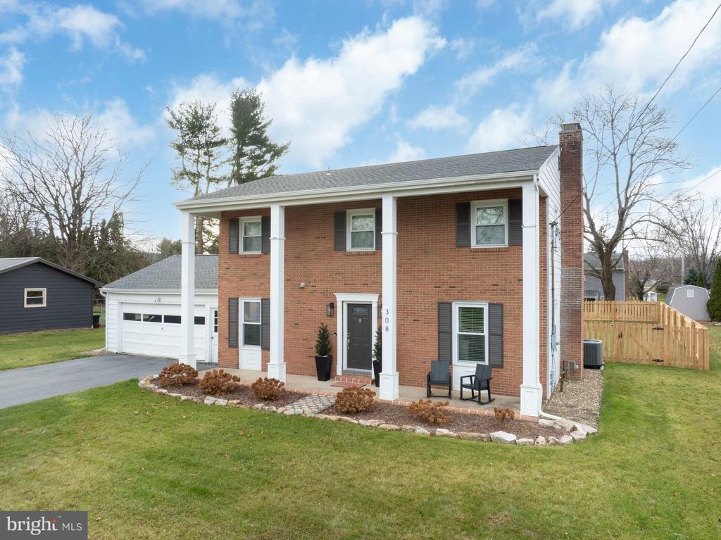 Photo of 308 Madison Street, STATE COLLEGE, PA 16801 (MLS # PACE2517042)