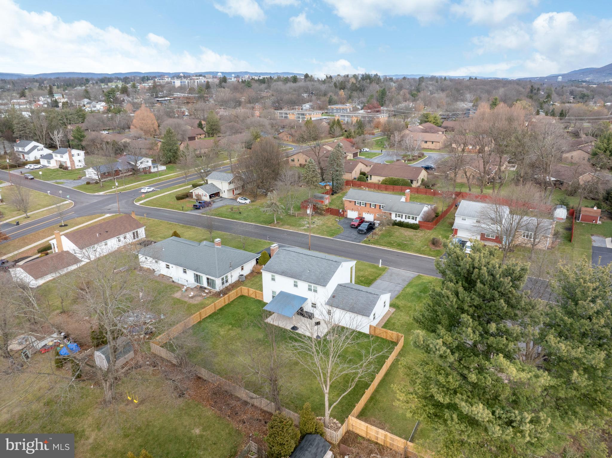 GLENVIEW - Residential