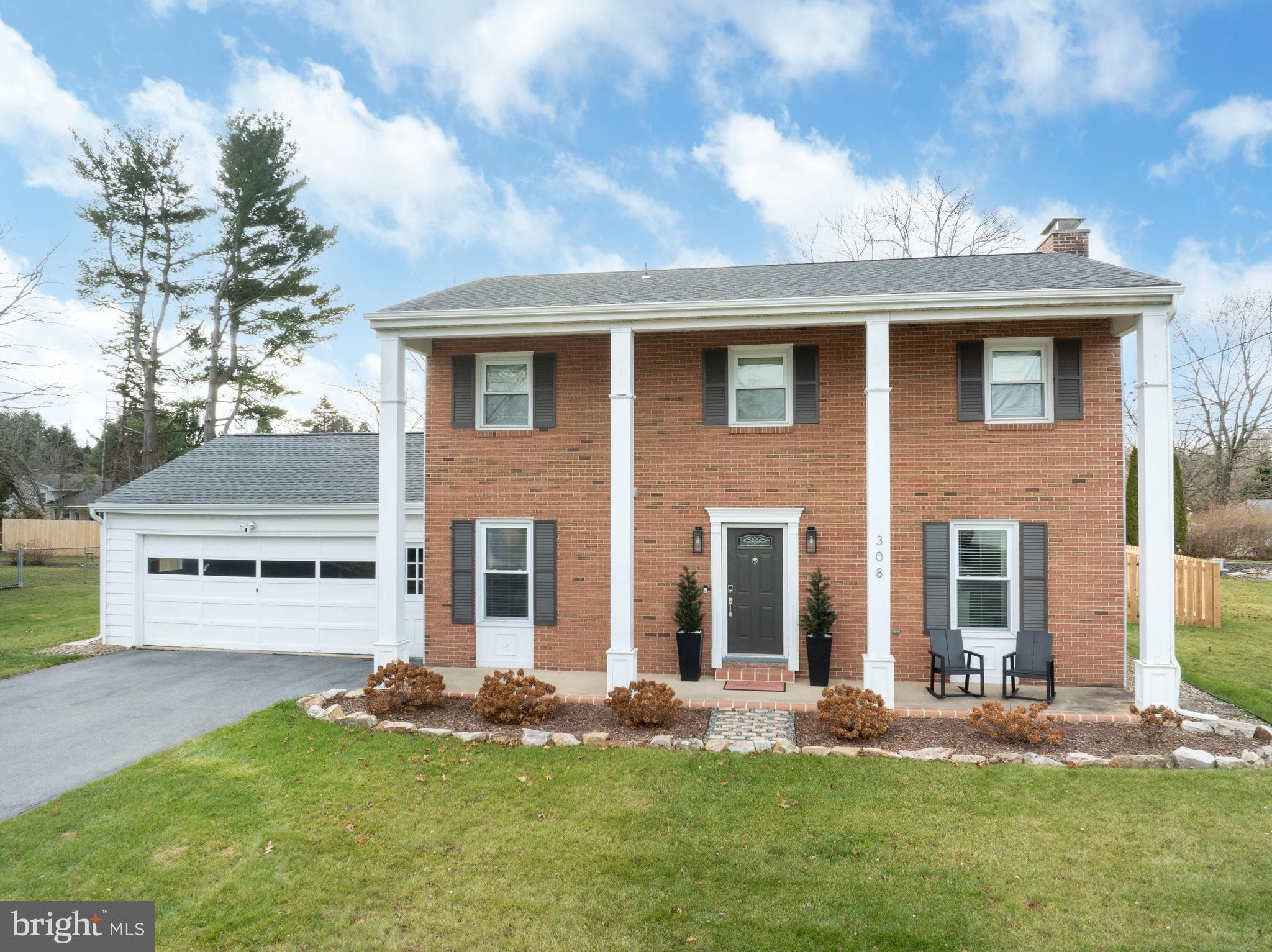 GLENVIEW - Residential