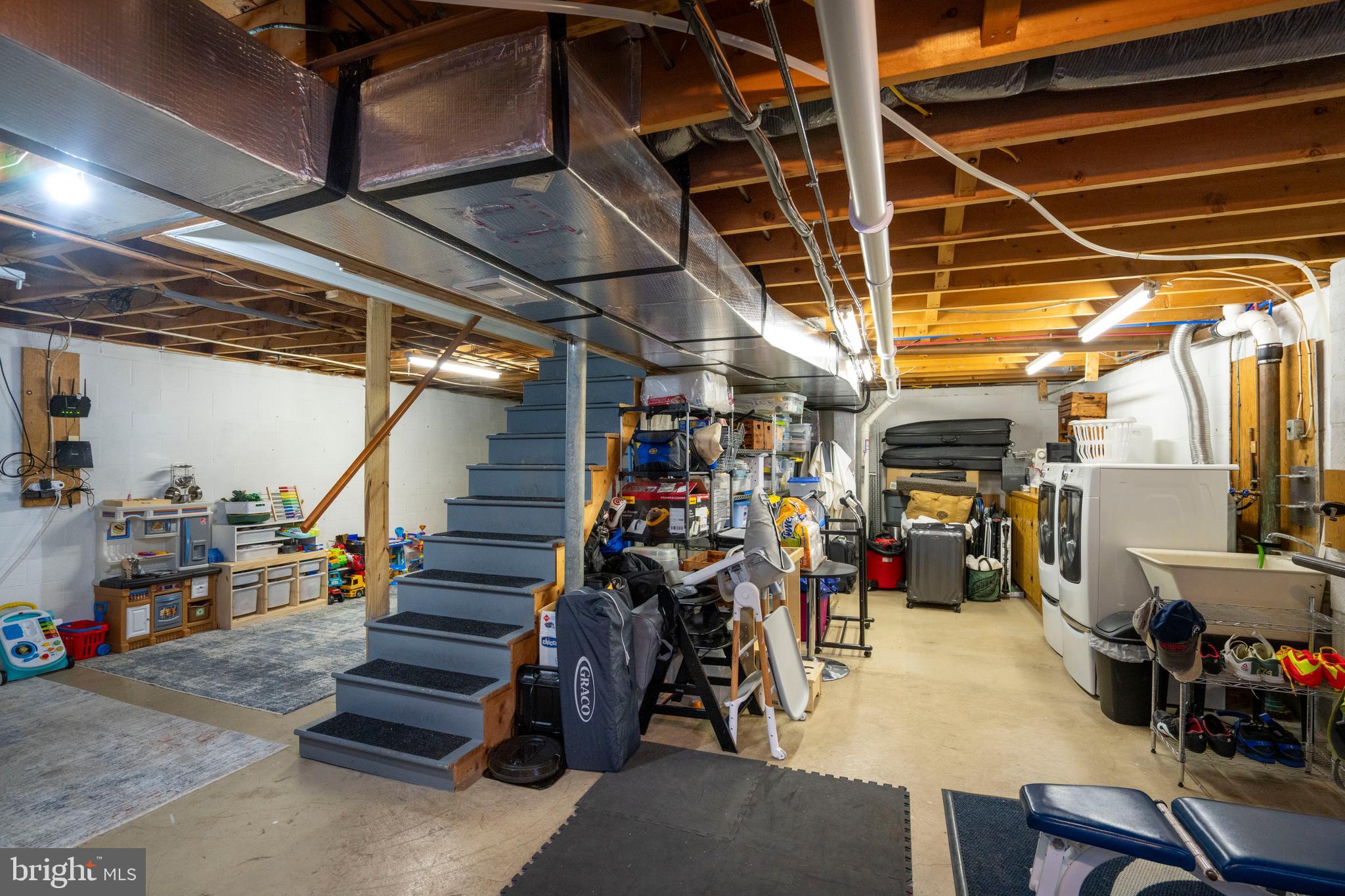 GLENVIEW - Residential