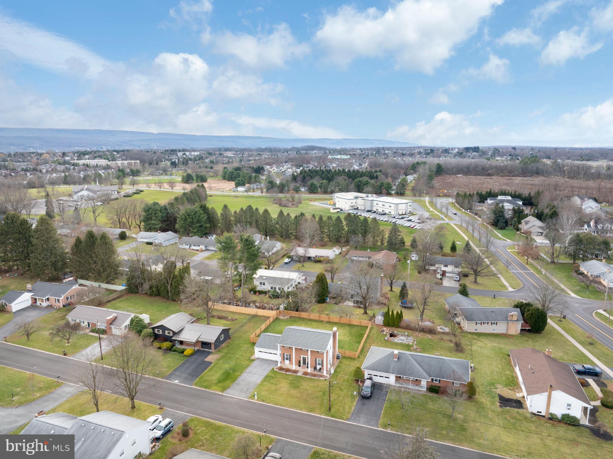 GLENVIEW - Residential