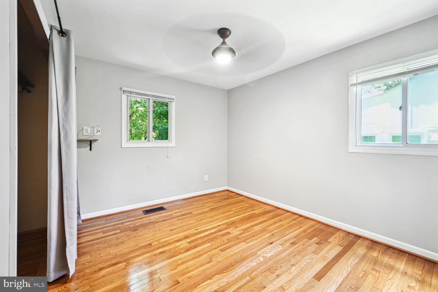 HOMEWOOD - Residential