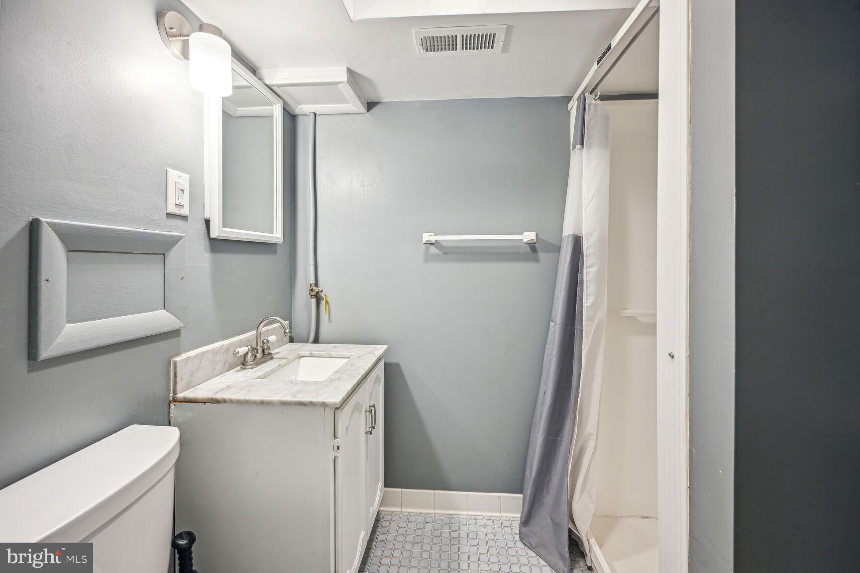 HOMEWOOD - Residential