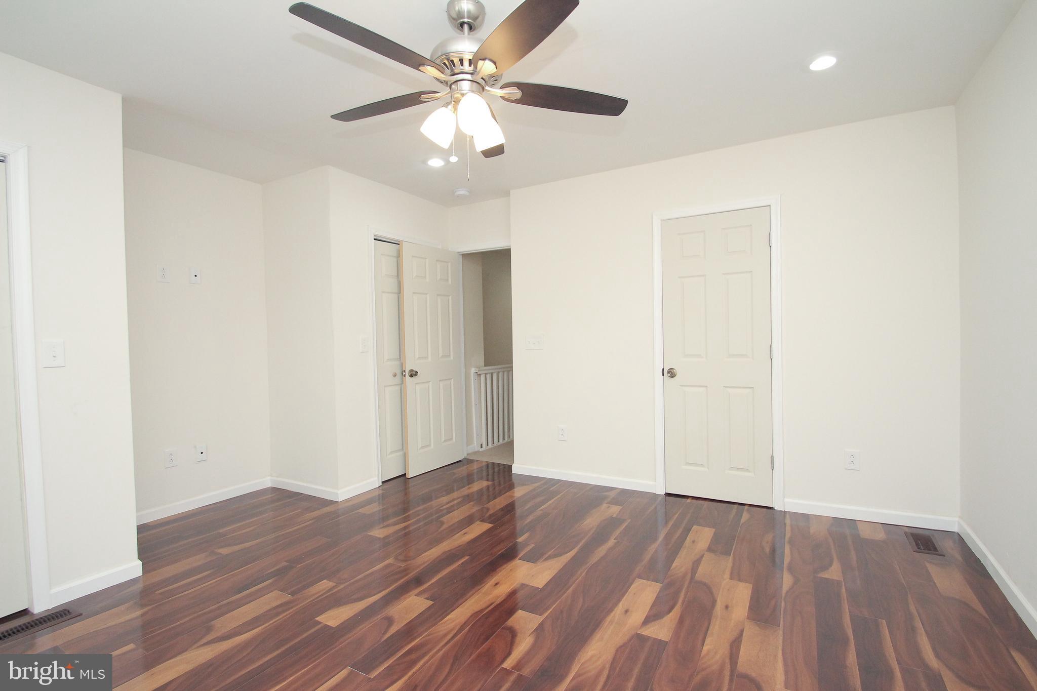 WEST OAK LANE - Residential