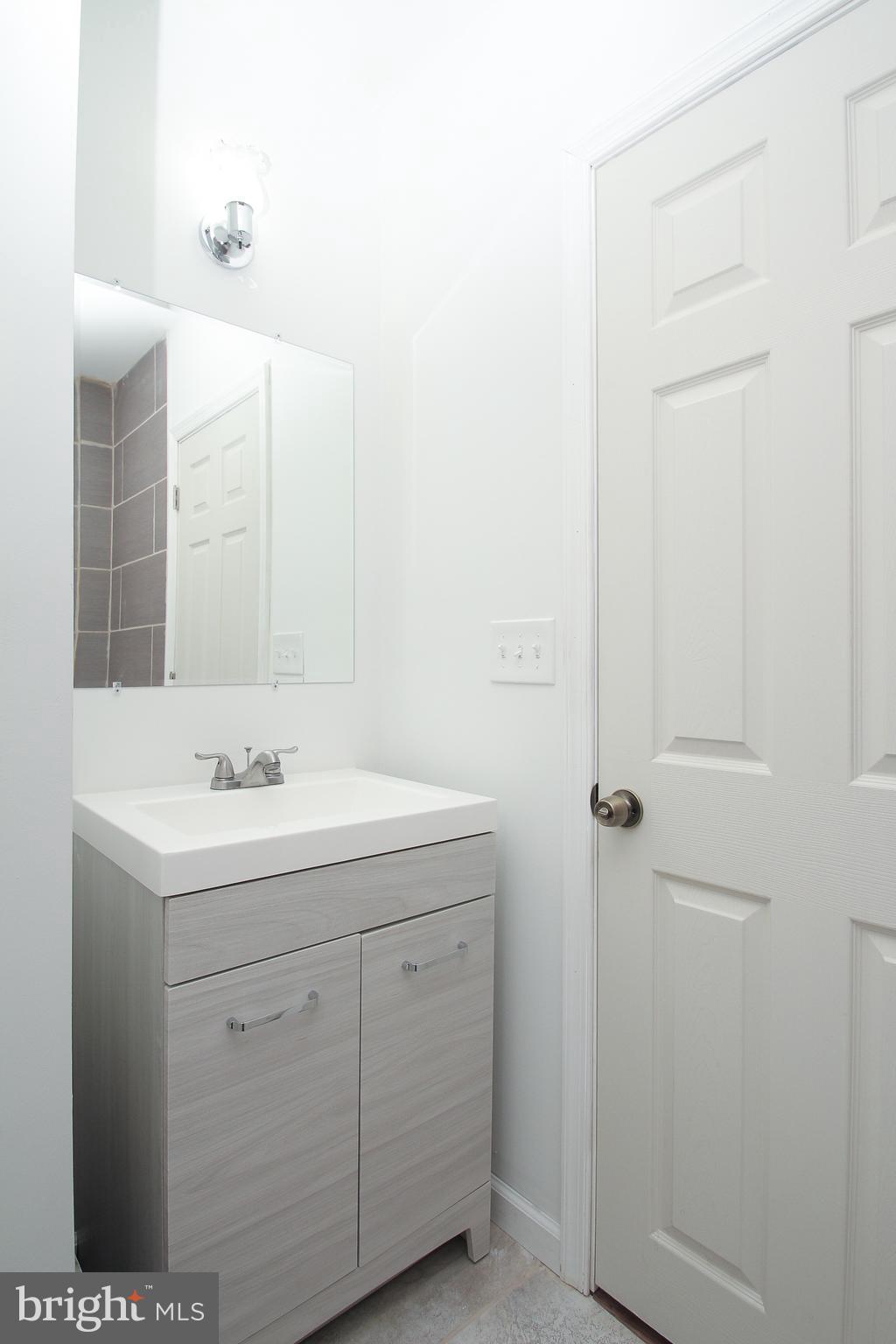 WEST OAK LANE - Residential