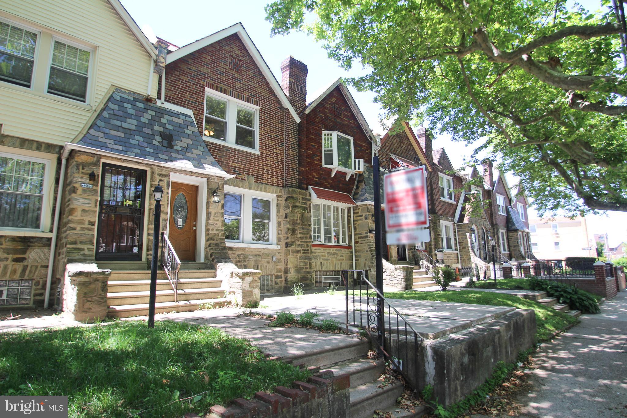 WEST OAK LANE - Residential