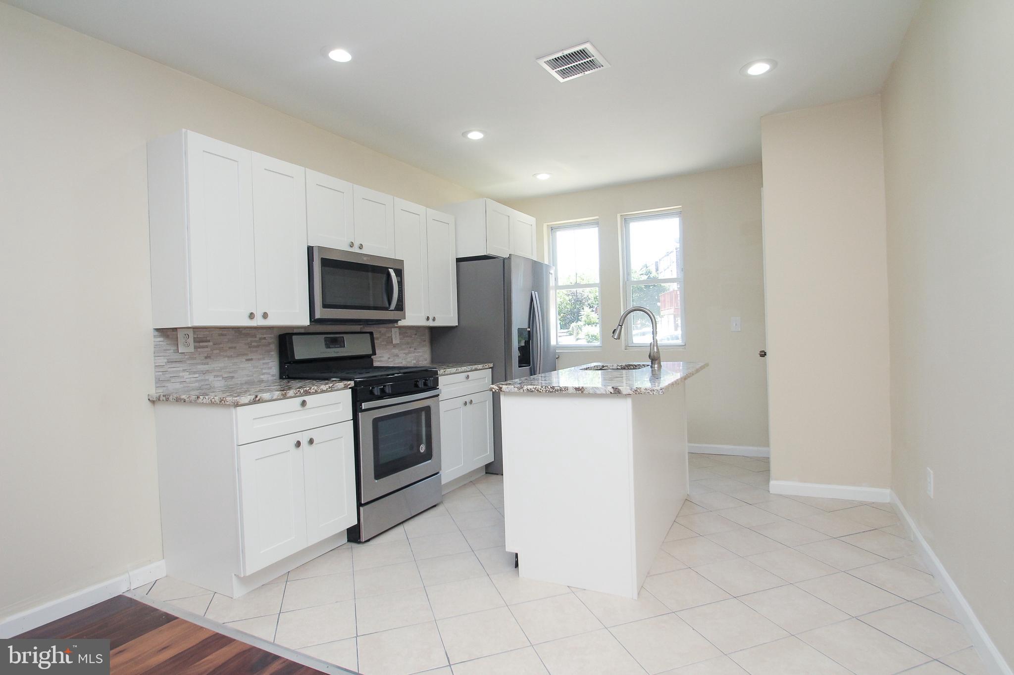 WEST OAK LANE - Residential