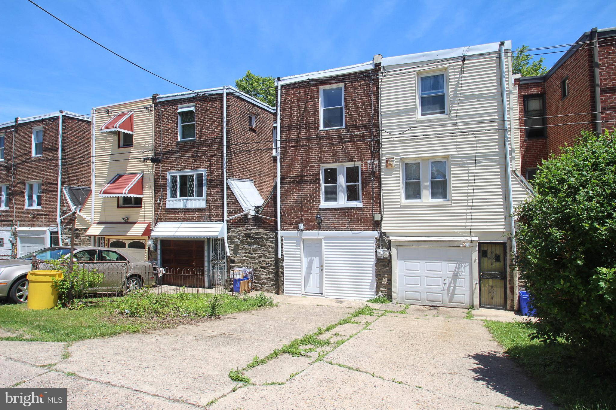 WEST OAK LANE - Residential