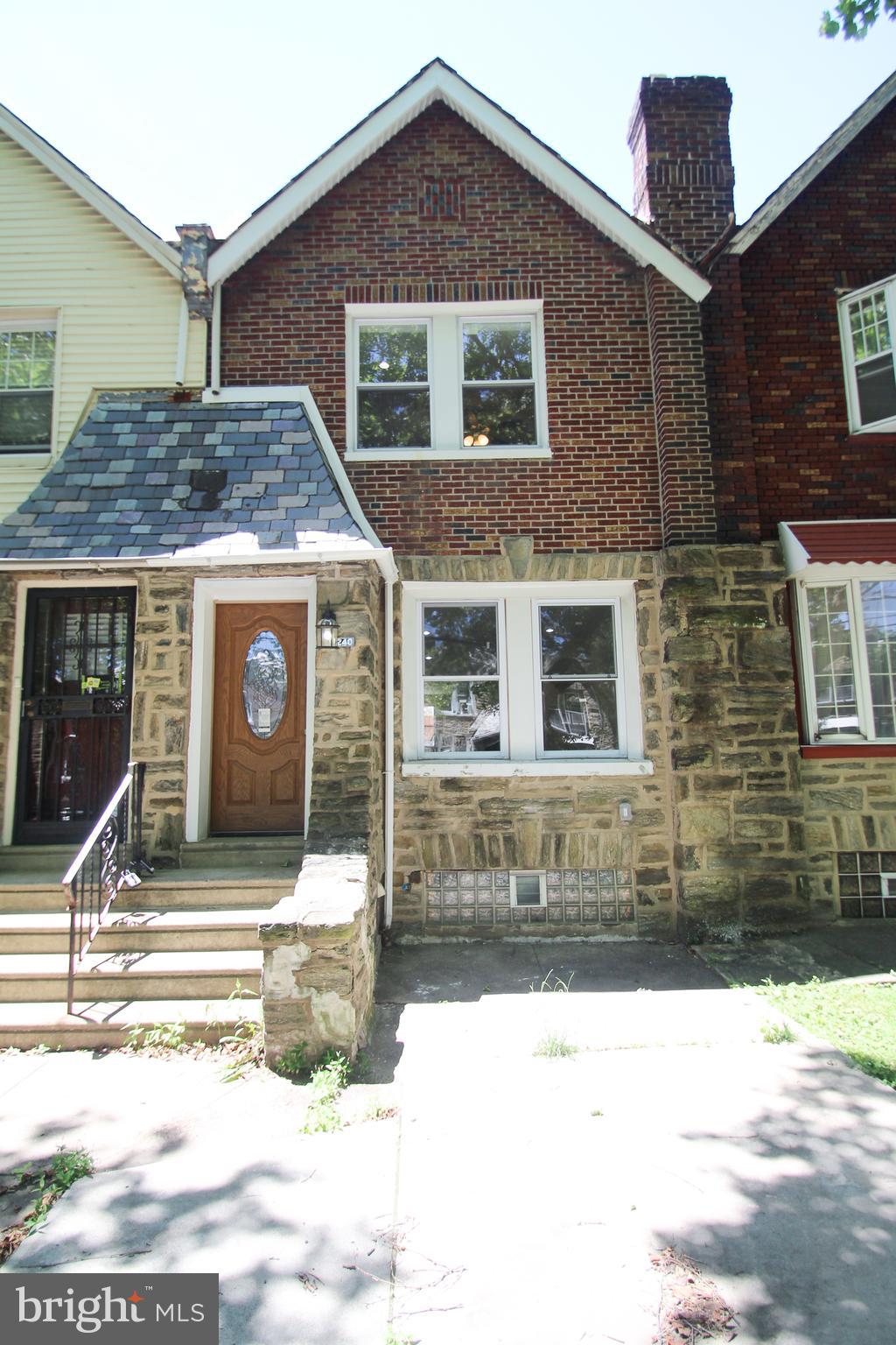 WEST OAK LANE - Residential