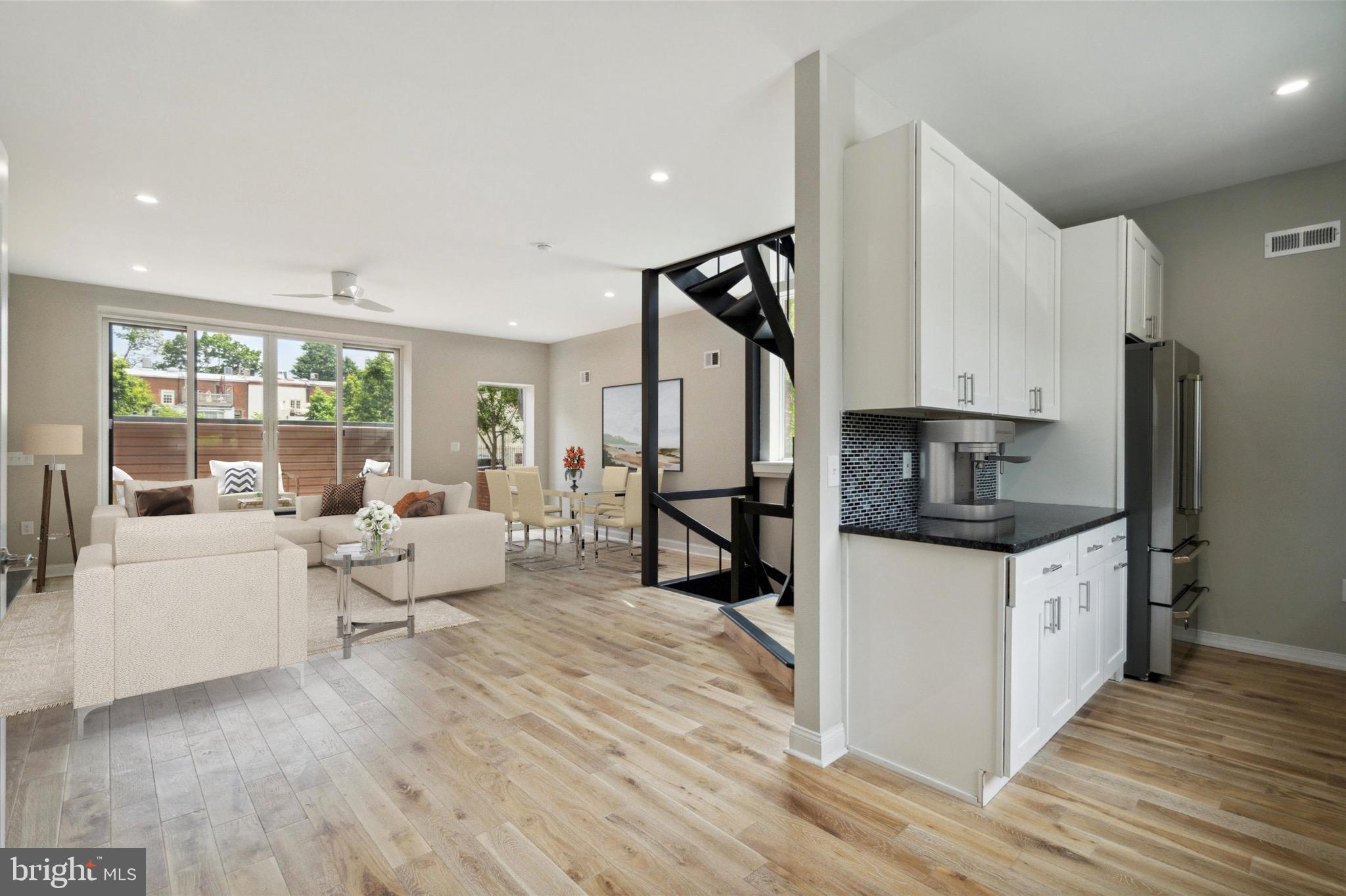 SOCIETY HILL - Residential