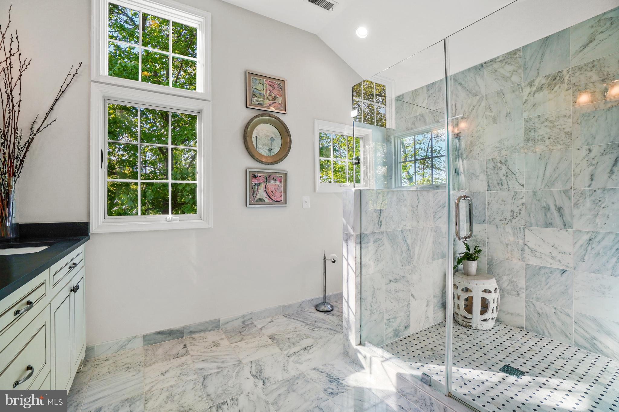 BELLE HAVEN - Residential