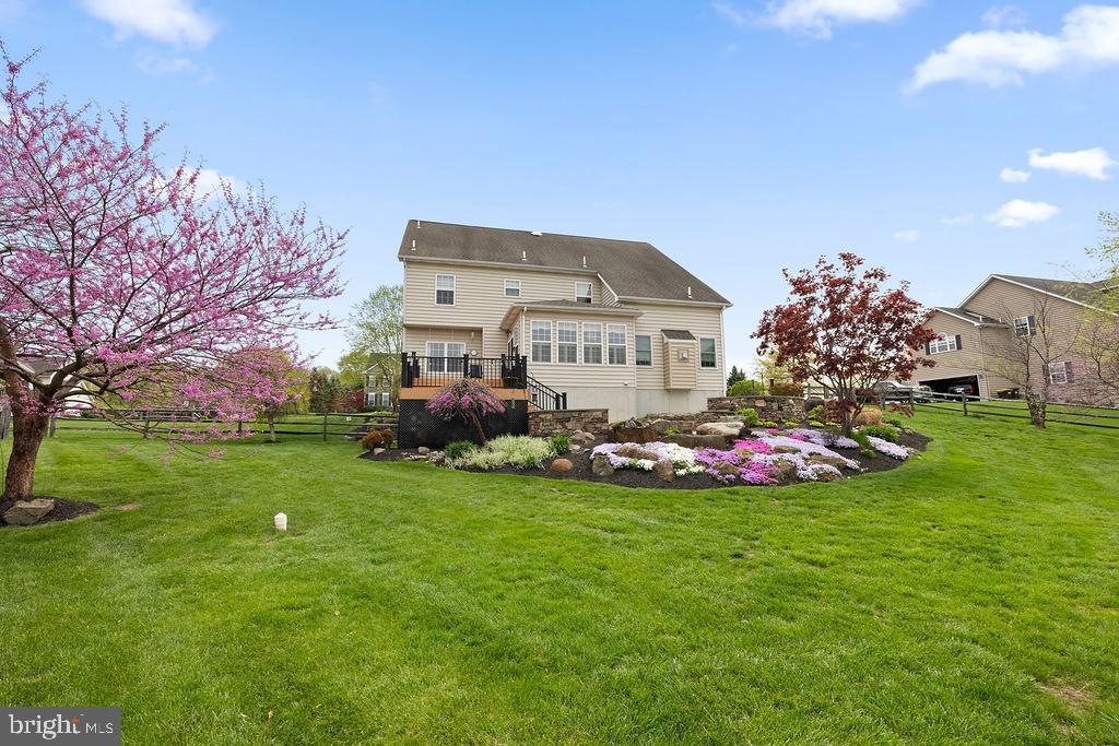 2531 TRACY LANE